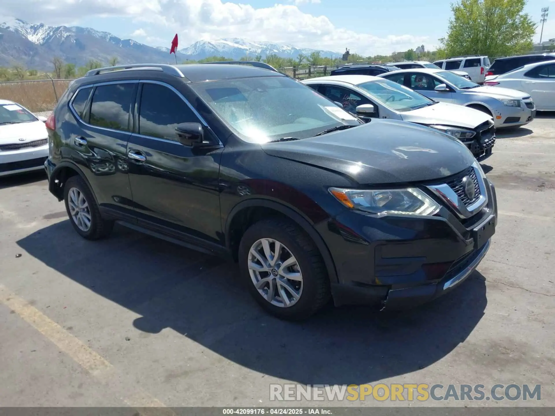 1 Photograph of a damaged car 5N1AT2MV3KC702341 NISSAN ROGUE 2019