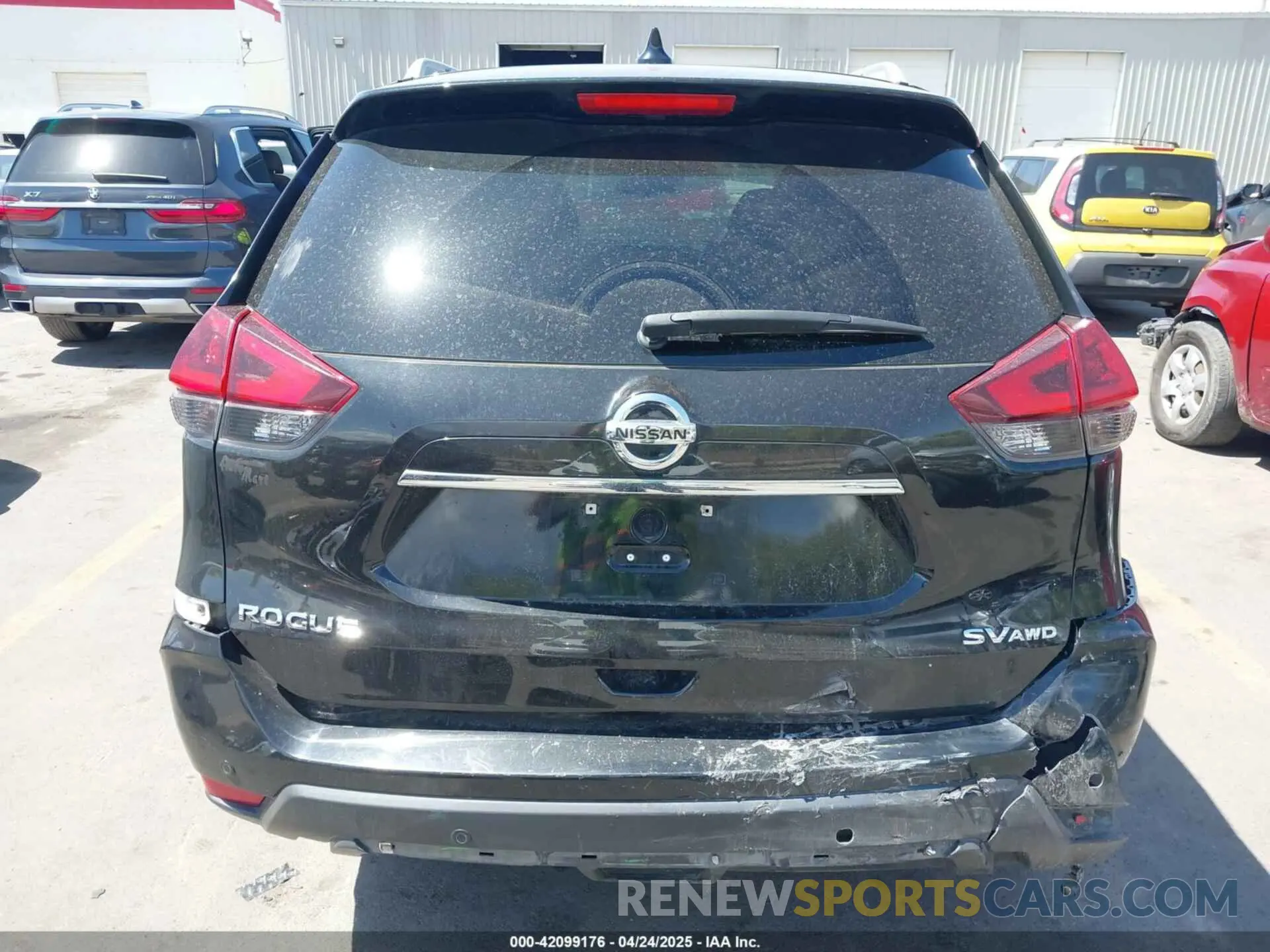 16 Photograph of a damaged car 5N1AT2MV3KC702341 NISSAN ROGUE 2019