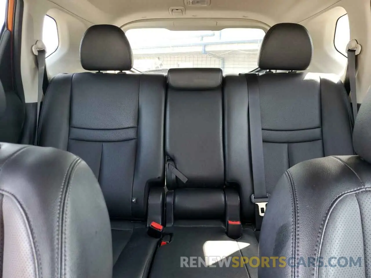 10 Photograph of a damaged car 5N1AT2MV3KC711301 NISSAN ROGUE 2019