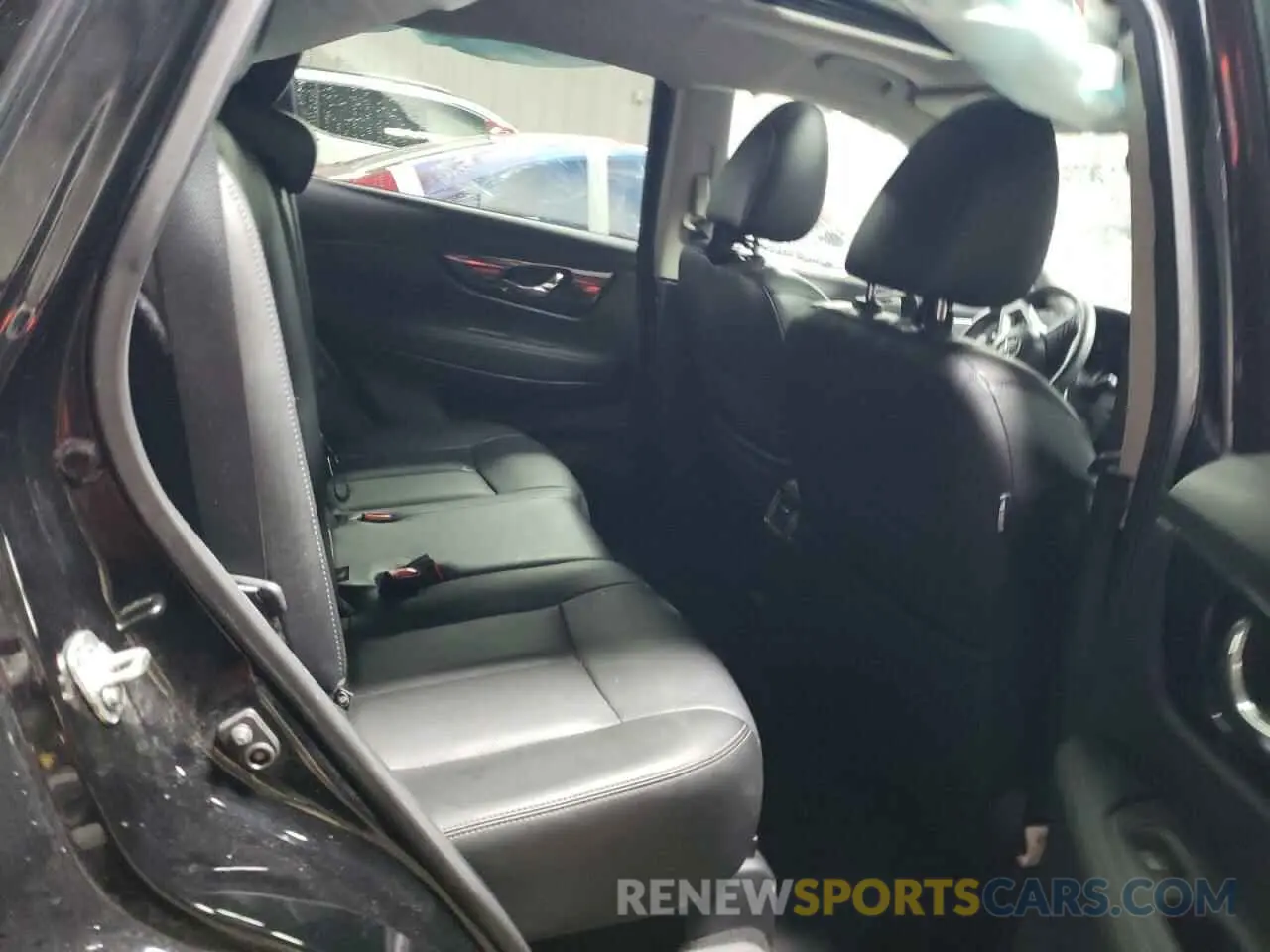 10 Photograph of a damaged car 5N1AT2MV3KC730804 NISSAN ROGUE 2019