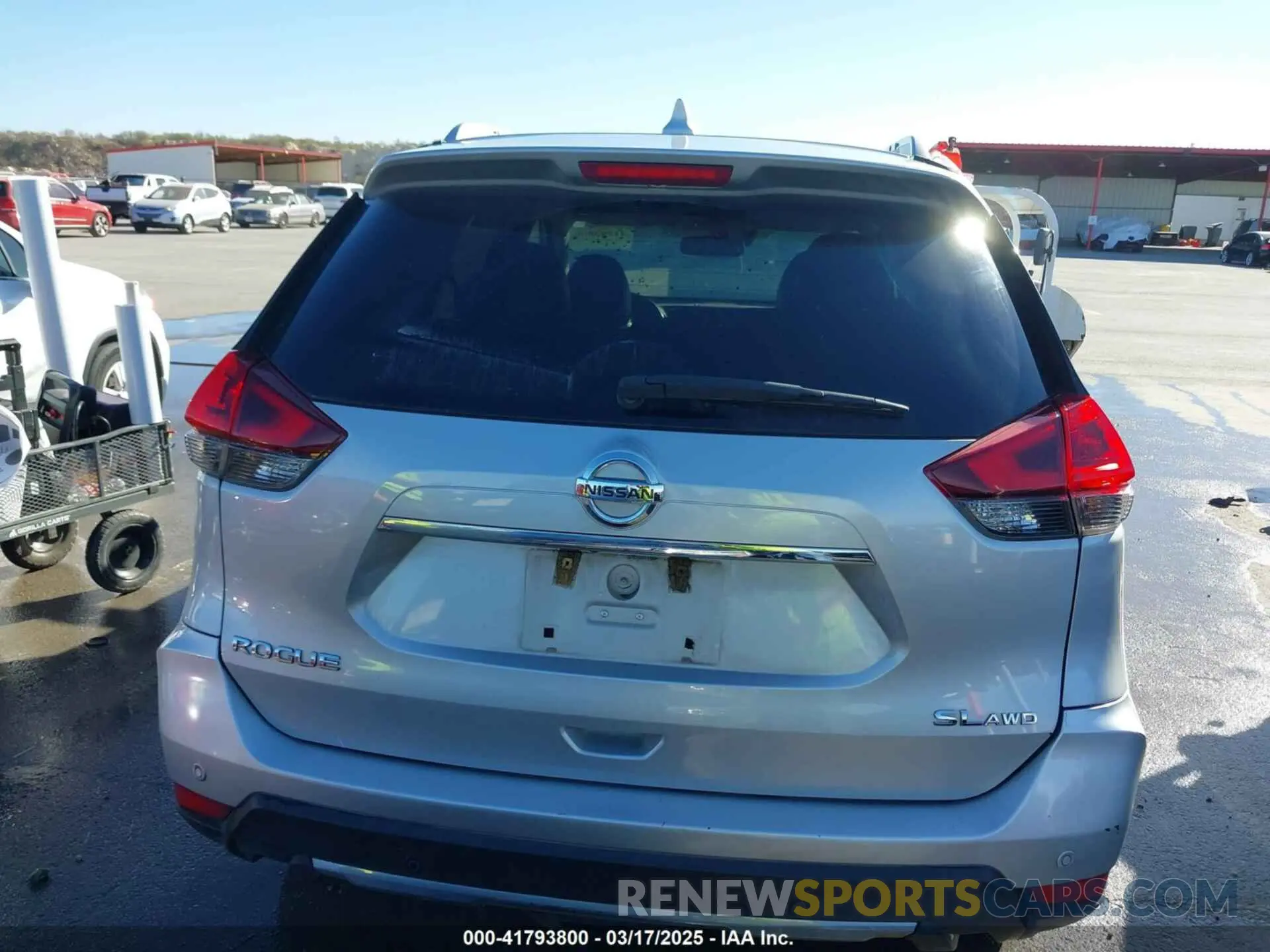 17 Photograph of a damaged car 5N1AT2MV3KC744377 NISSAN ROGUE 2019