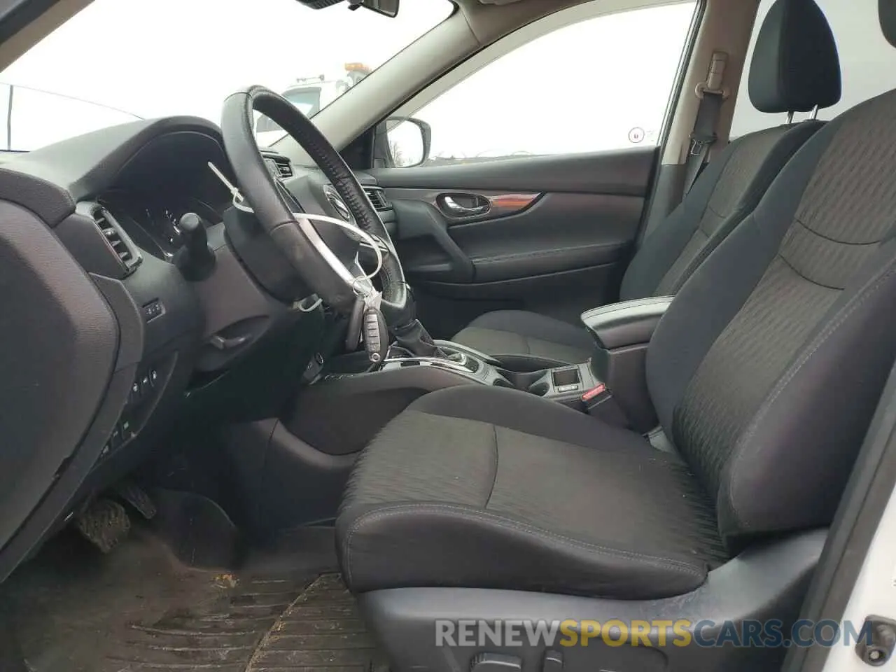 7 Photograph of a damaged car 5N1AT2MV3KC778531 NISSAN ROGUE 2019