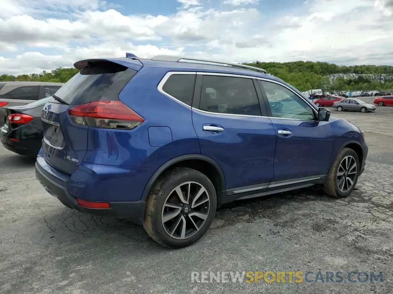 3 Photograph of a damaged car 5N1AT2MV3KC792364 NISSAN ROGUE 2019