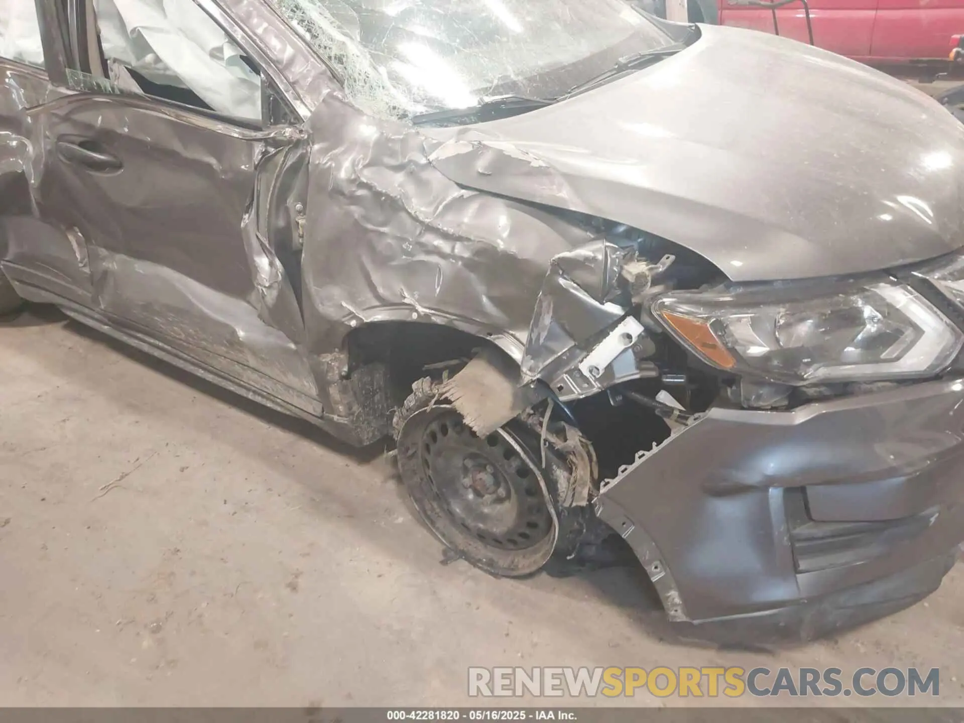 18 Photograph of a damaged car 5N1AT2MV3KC797371 NISSAN ROGUE 2019