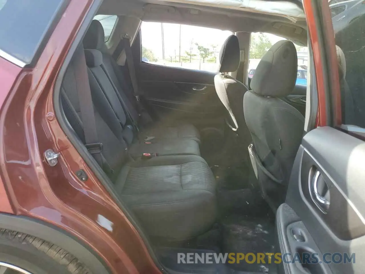 11 Photograph of a damaged car 5N1AT2MV3KC811432 NISSAN ROGUE 2019