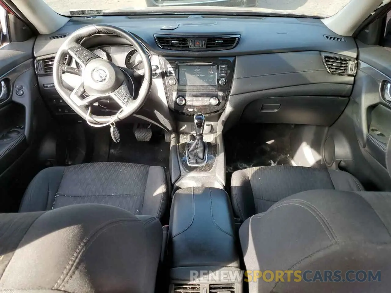 8 Photograph of a damaged car 5N1AT2MV3KC811432 NISSAN ROGUE 2019