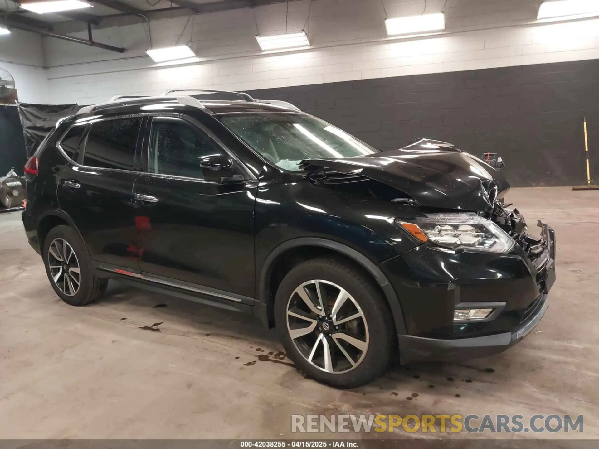1 Photograph of a damaged car 5N1AT2MV3KC828263 NISSAN ROGUE 2019