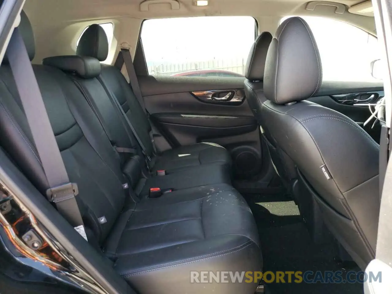 11 Photograph of a damaged car 5N1AT2MV3KC829798 NISSAN ROGUE 2019