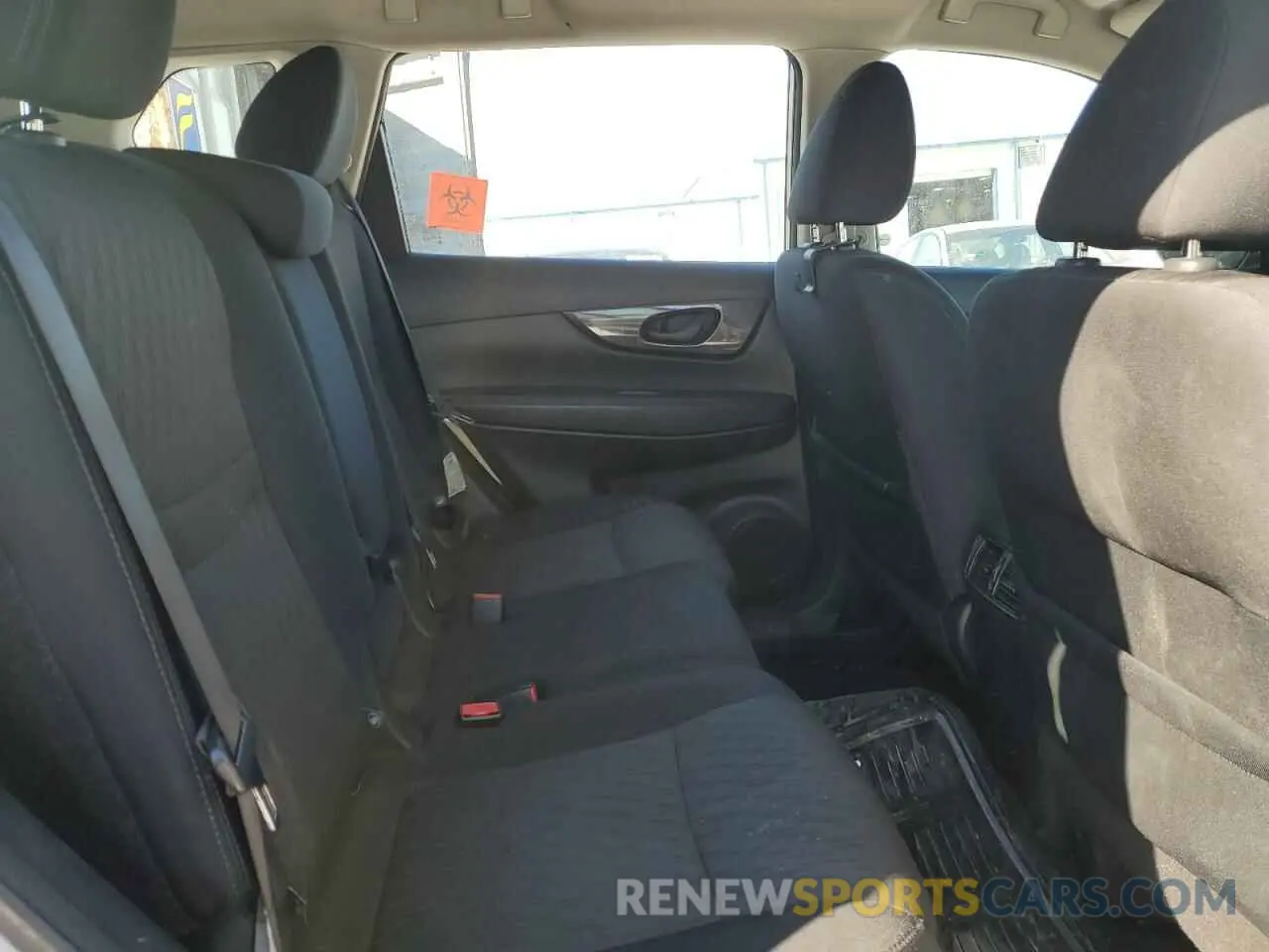 10 Photograph of a damaged car 5N1AT2MV3KC845340 NISSAN ROGUE 2019