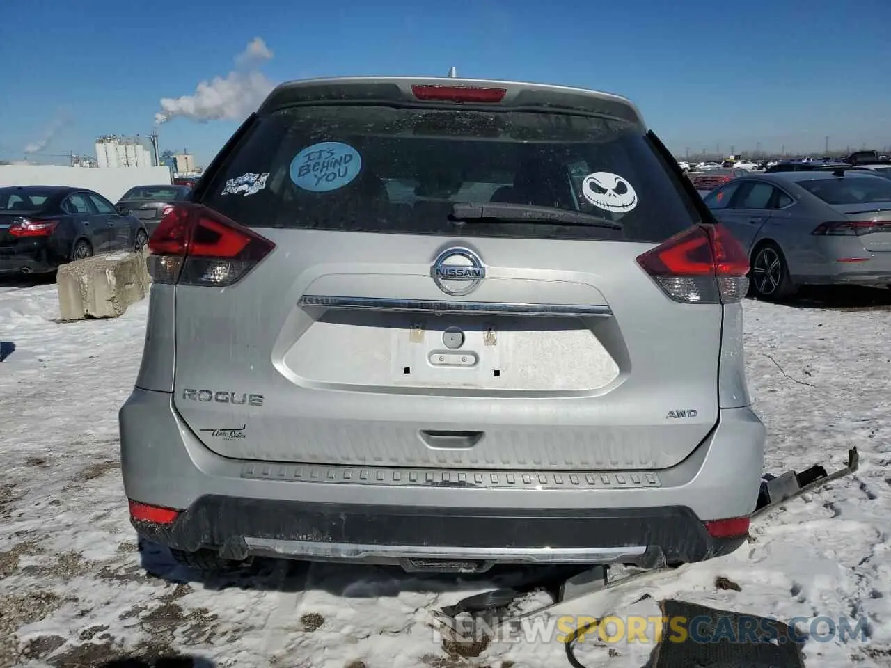 6 Photograph of a damaged car 5N1AT2MV3KC845340 NISSAN ROGUE 2019
