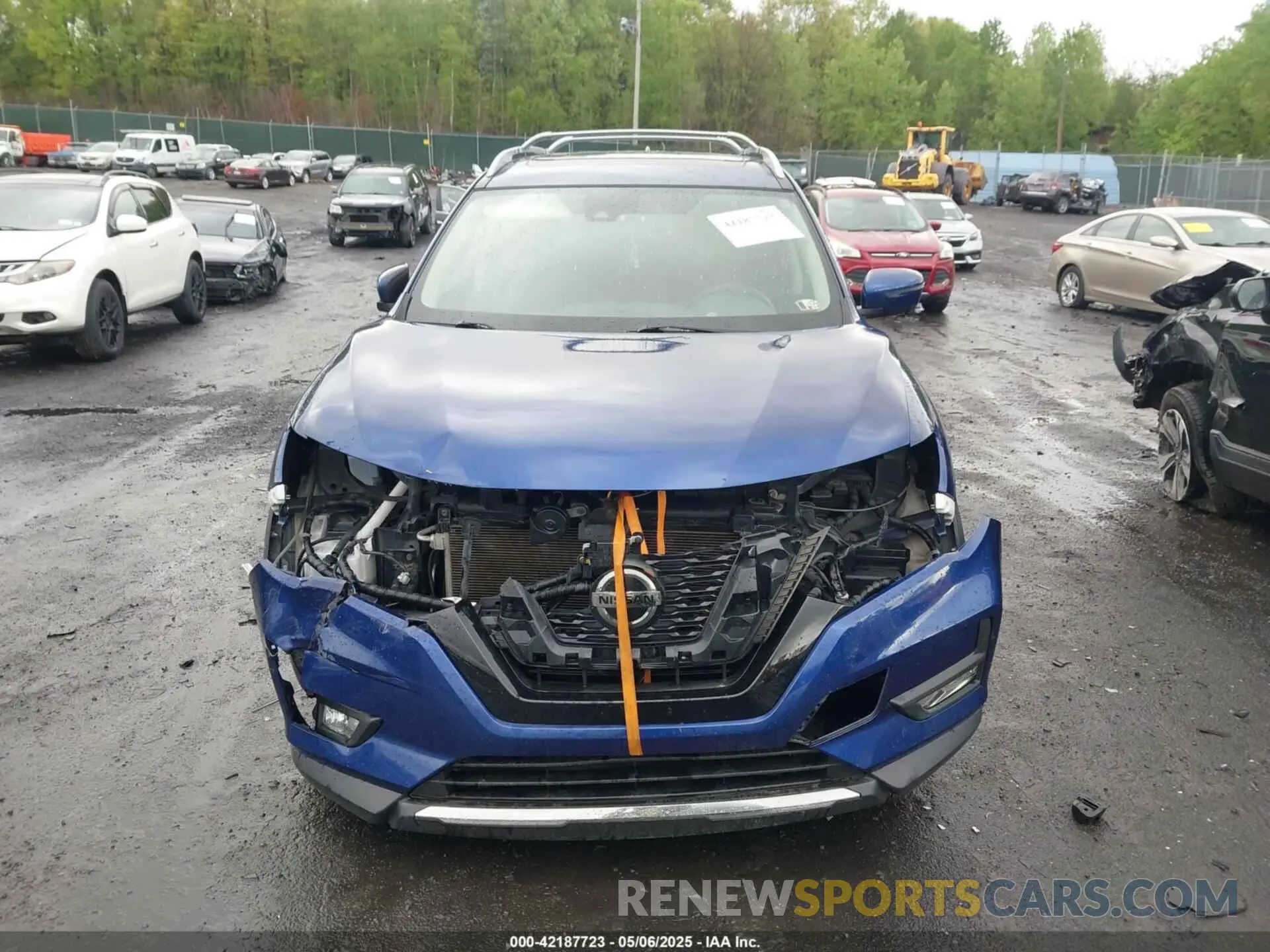 12 Photograph of a damaged car 5N1AT2MV4KC701862 NISSAN ROGUE 2019