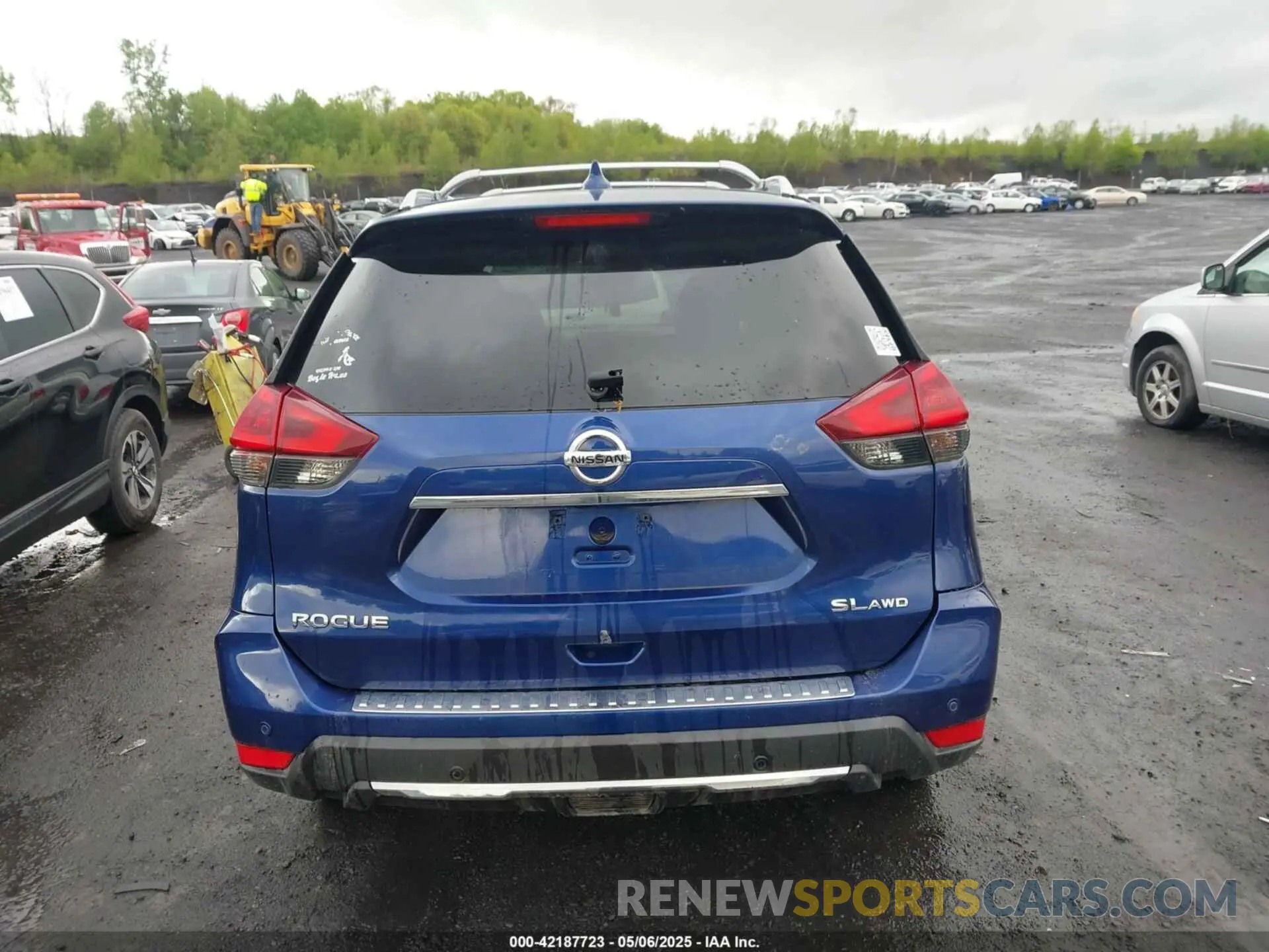 16 Photograph of a damaged car 5N1AT2MV4KC701862 NISSAN ROGUE 2019