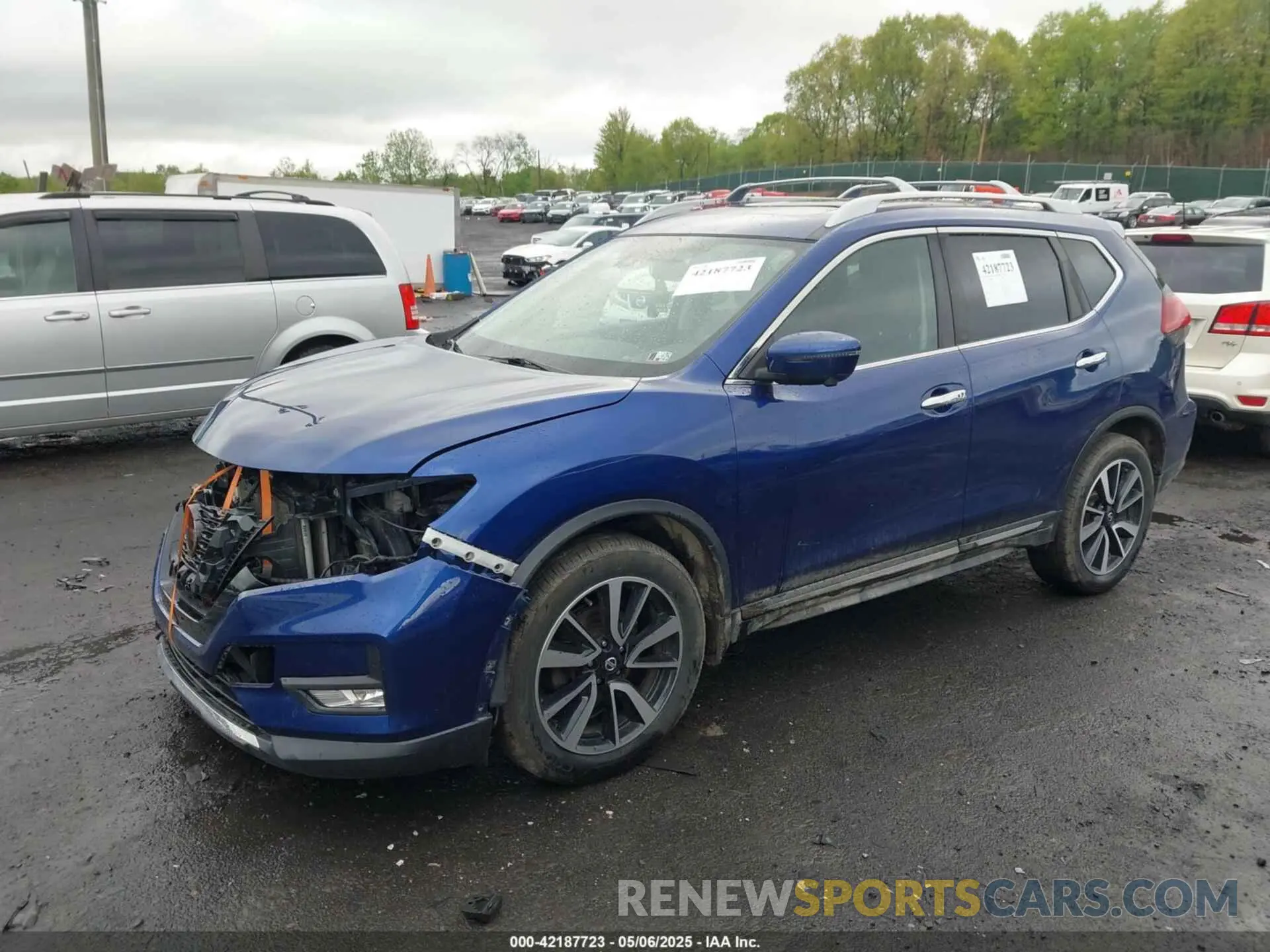 2 Photograph of a damaged car 5N1AT2MV4KC701862 NISSAN ROGUE 2019