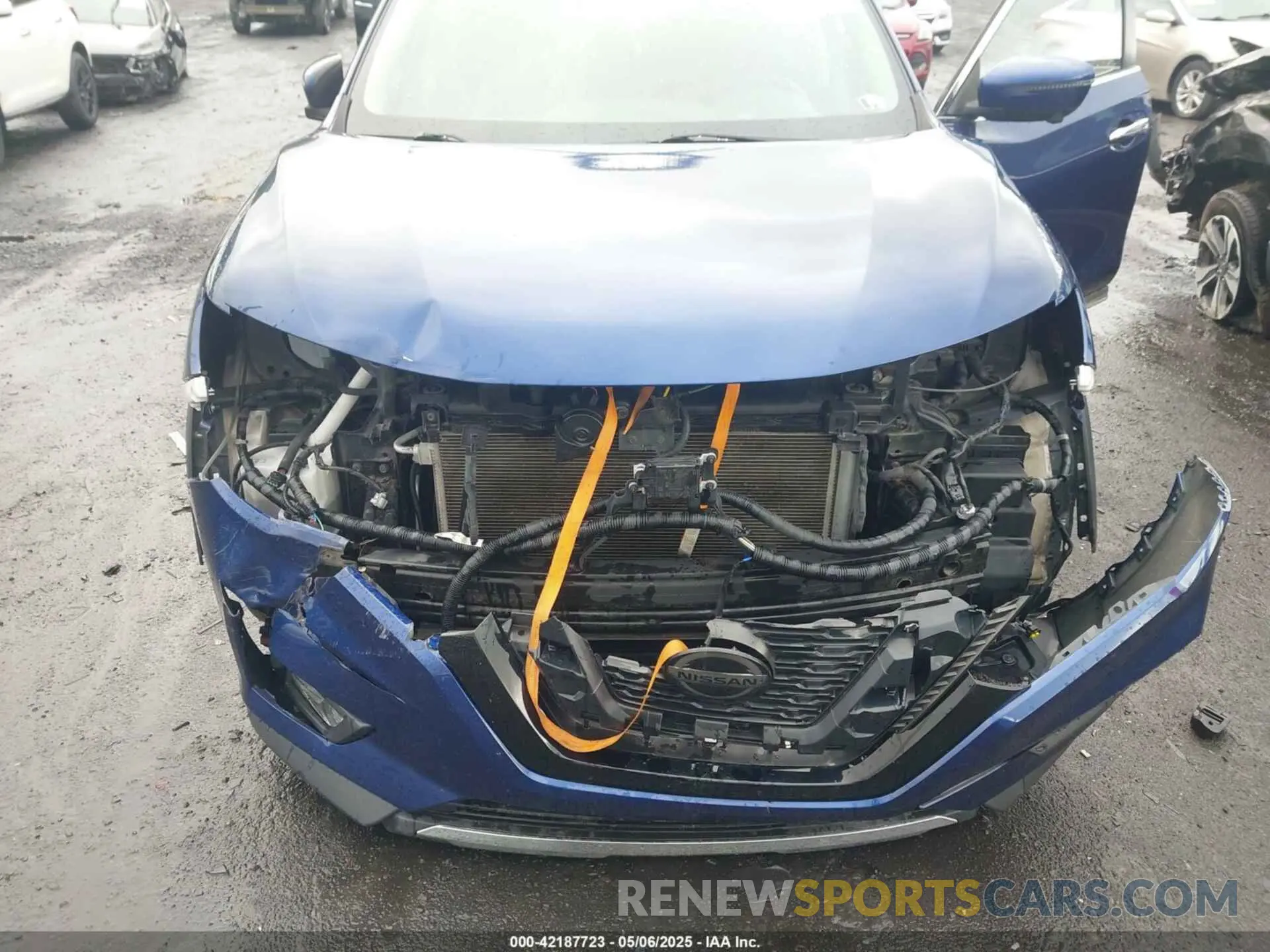 6 Photograph of a damaged car 5N1AT2MV4KC701862 NISSAN ROGUE 2019