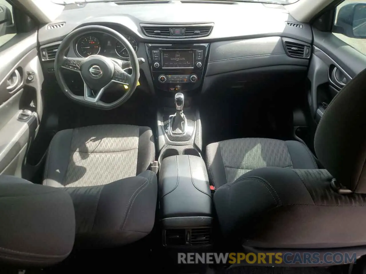 8 Photograph of a damaged car 5N1AT2MV4KC743416 NISSAN ROGUE 2019