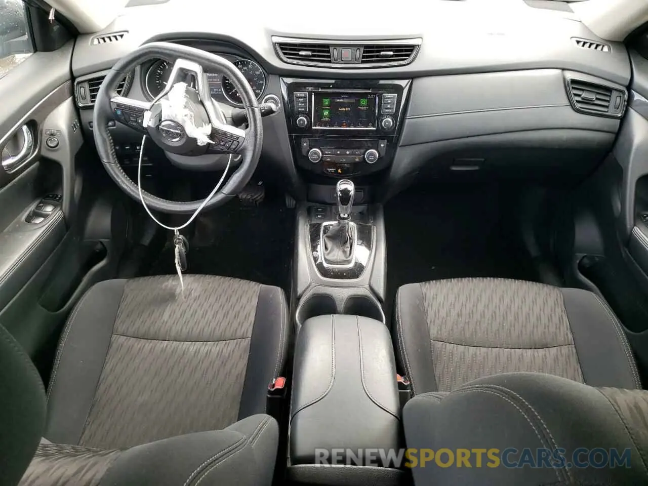 8 Photograph of a damaged car 5N1AT2MV4KC770681 NISSAN ROGUE 2019