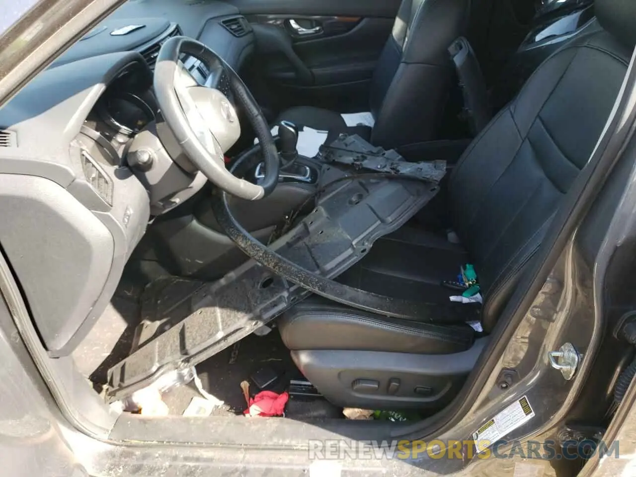 7 Photograph of a damaged car 5N1AT2MV4KC772723 NISSAN ROGUE 2019