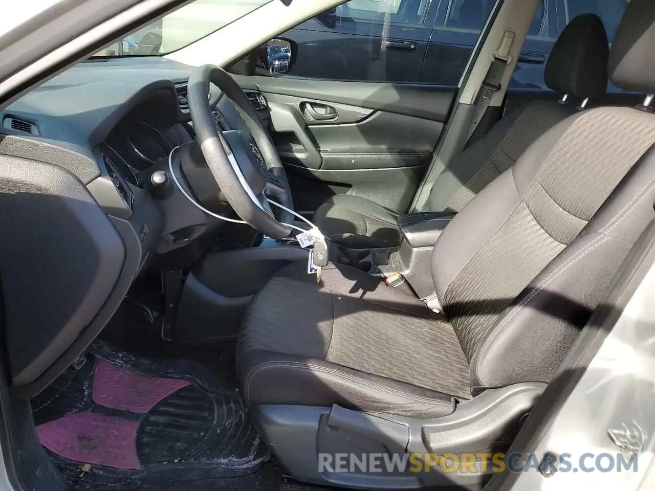 7 Photograph of a damaged car 5N1AT2MV4KC782832 NISSAN ROGUE 2019