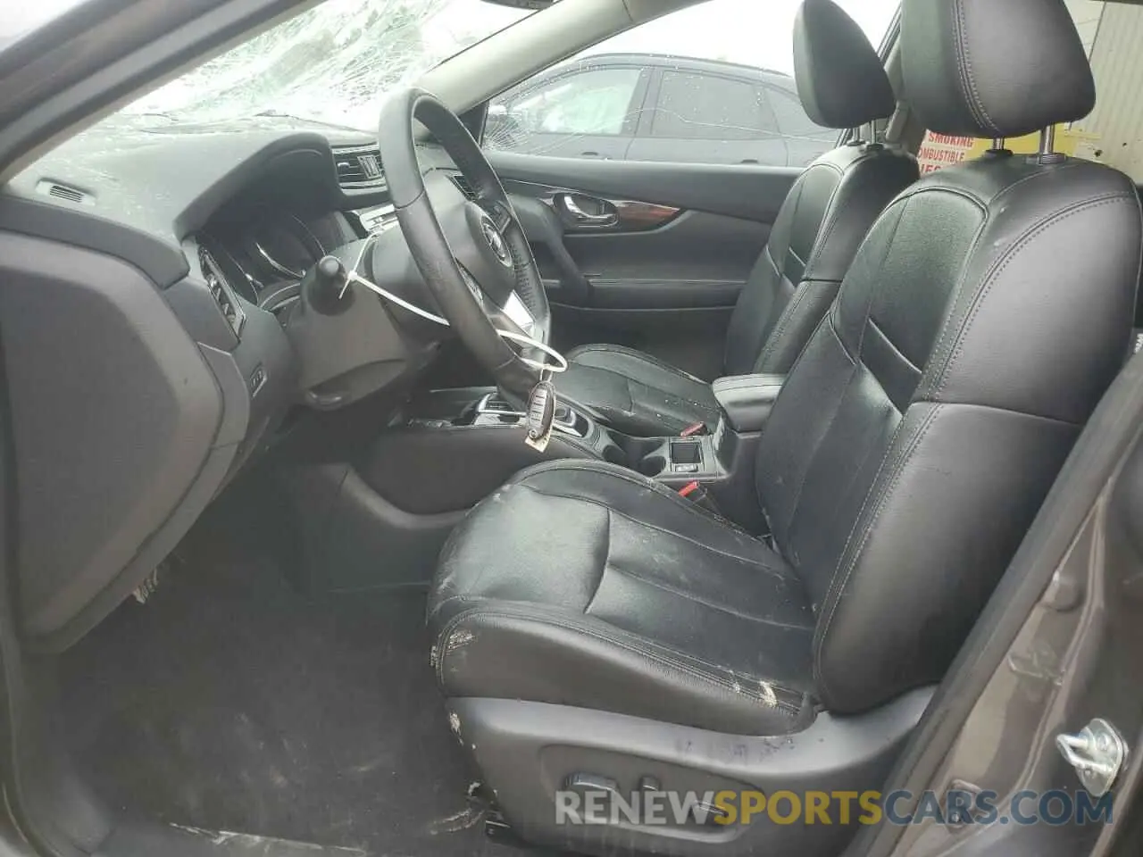 7 Photograph of a damaged car 5N1AT2MV4KC805283 NISSAN ROGUE 2019