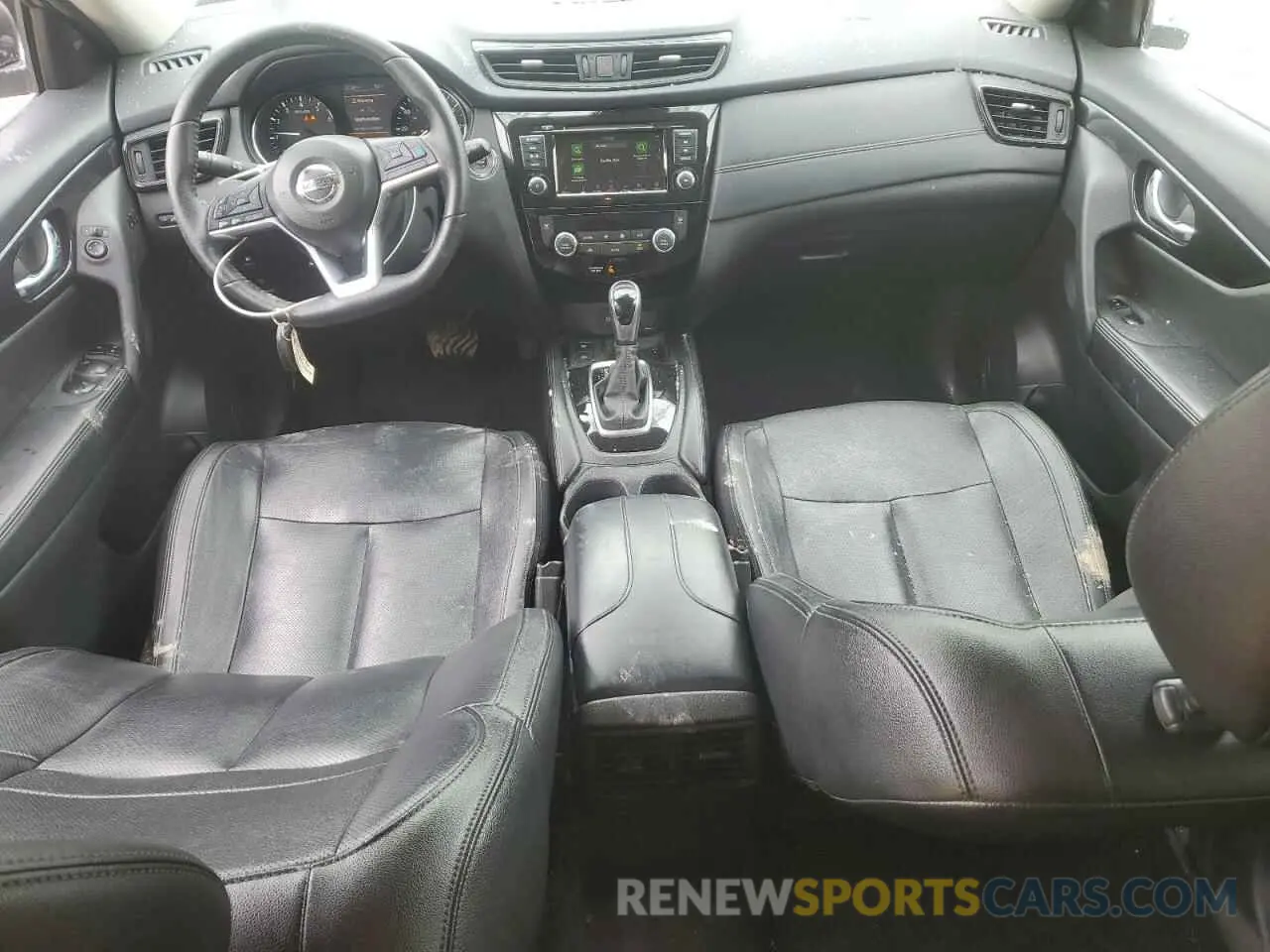 8 Photograph of a damaged car 5N1AT2MV4KC805283 NISSAN ROGUE 2019