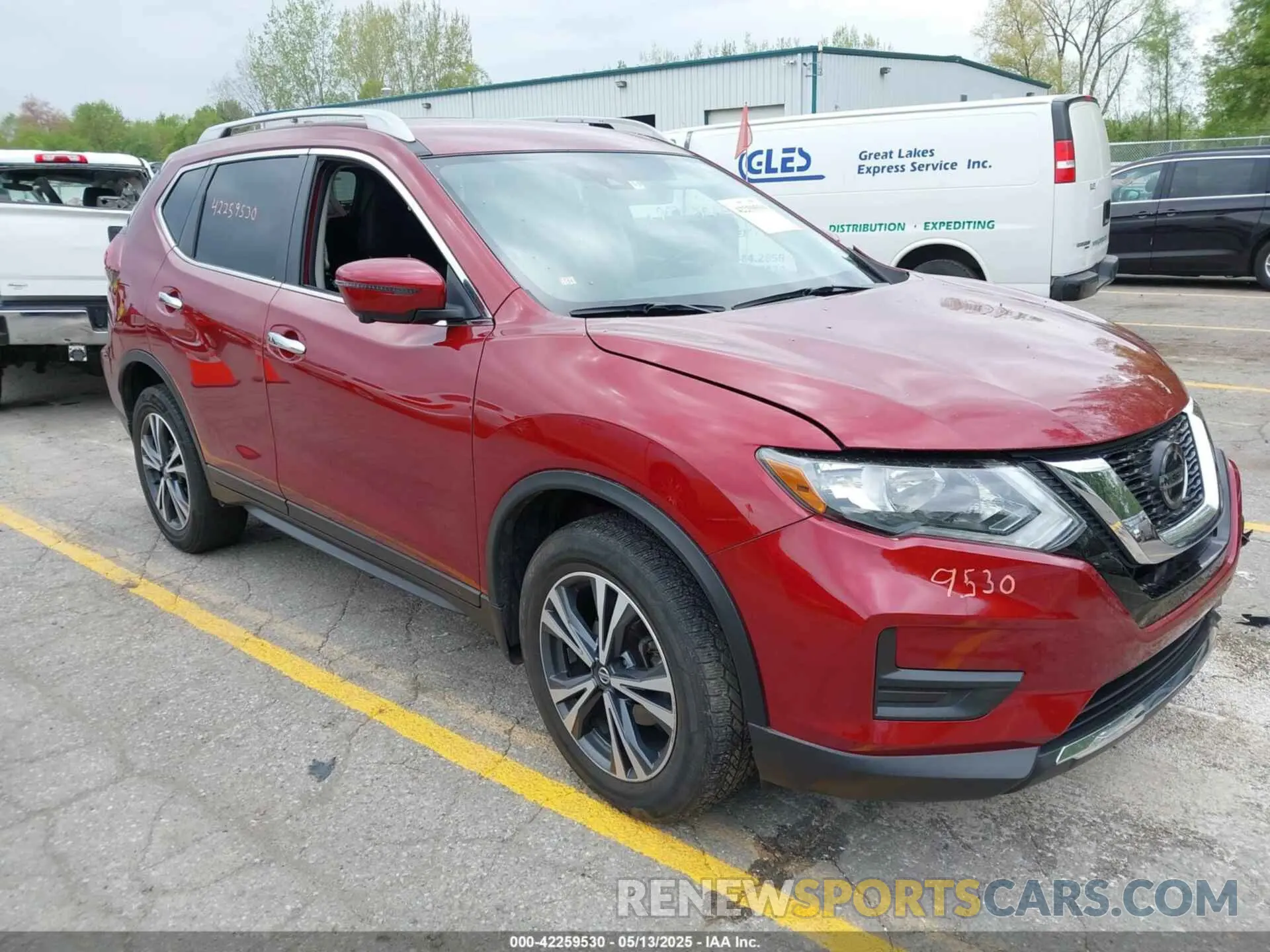 1 Photograph of a damaged car 5N1AT2MV4KC810144 NISSAN ROGUE 2019