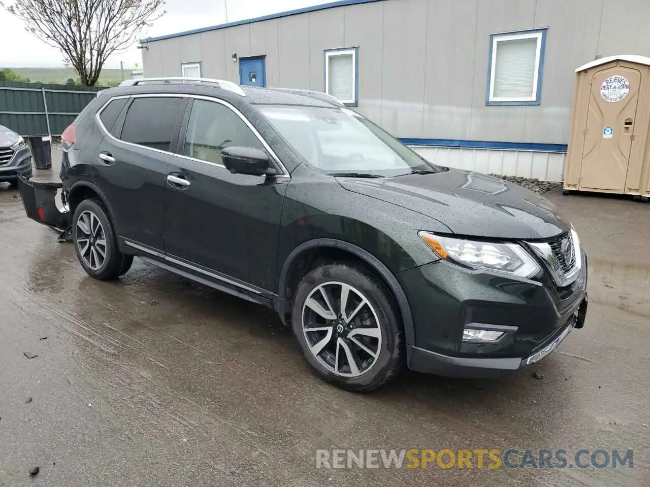 4 Photograph of a damaged car 5N1AT2MV4KC812380 NISSAN ROGUE 2019