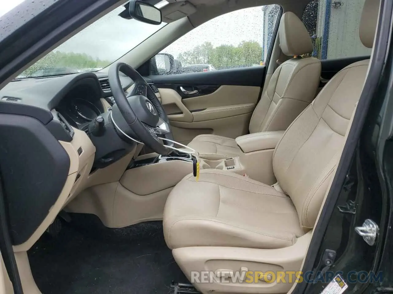 7 Photograph of a damaged car 5N1AT2MV4KC812380 NISSAN ROGUE 2019