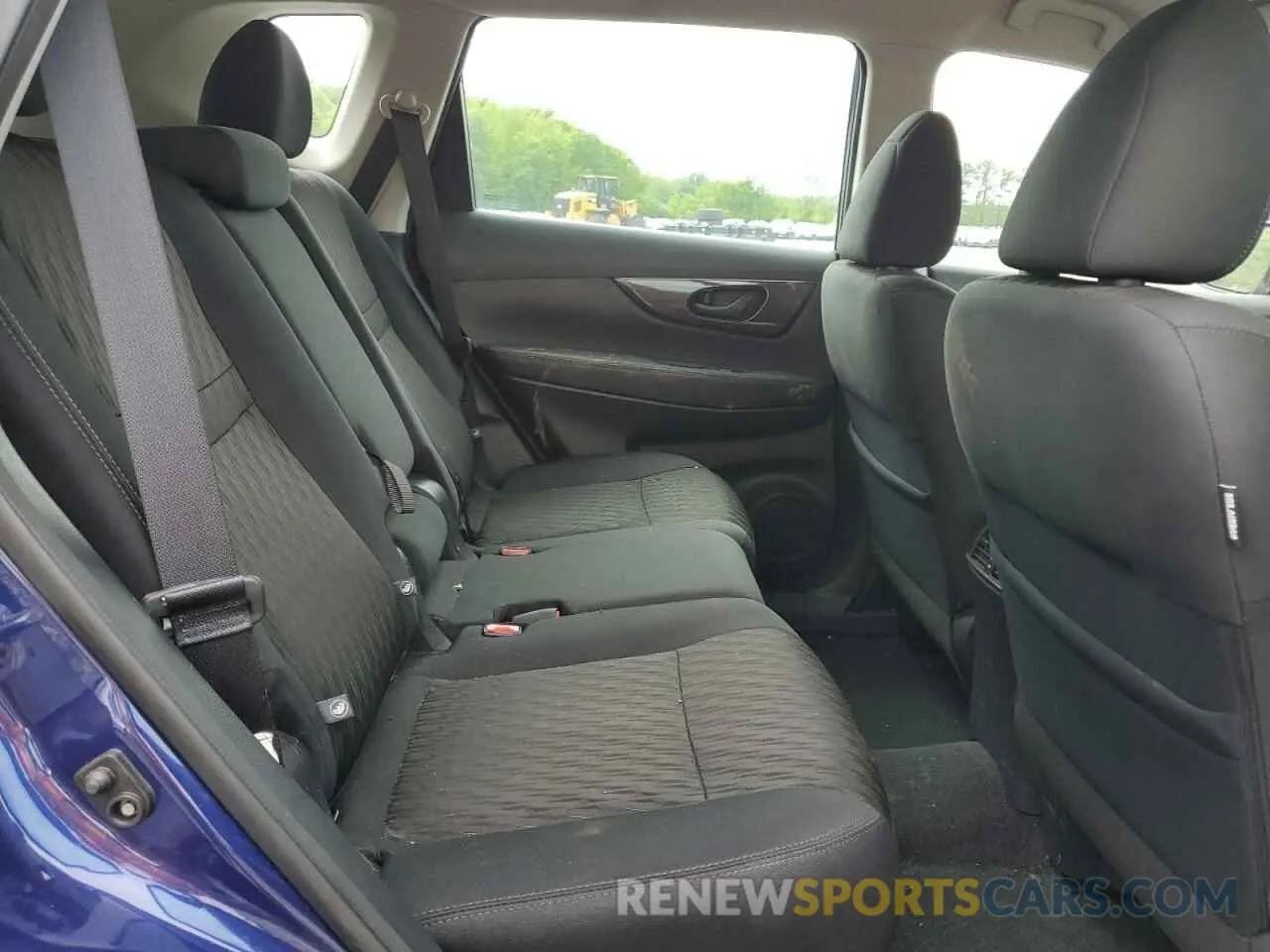 11 Photograph of a damaged car 5N1AT2MV4KC831267 NISSAN ROGUE 2019