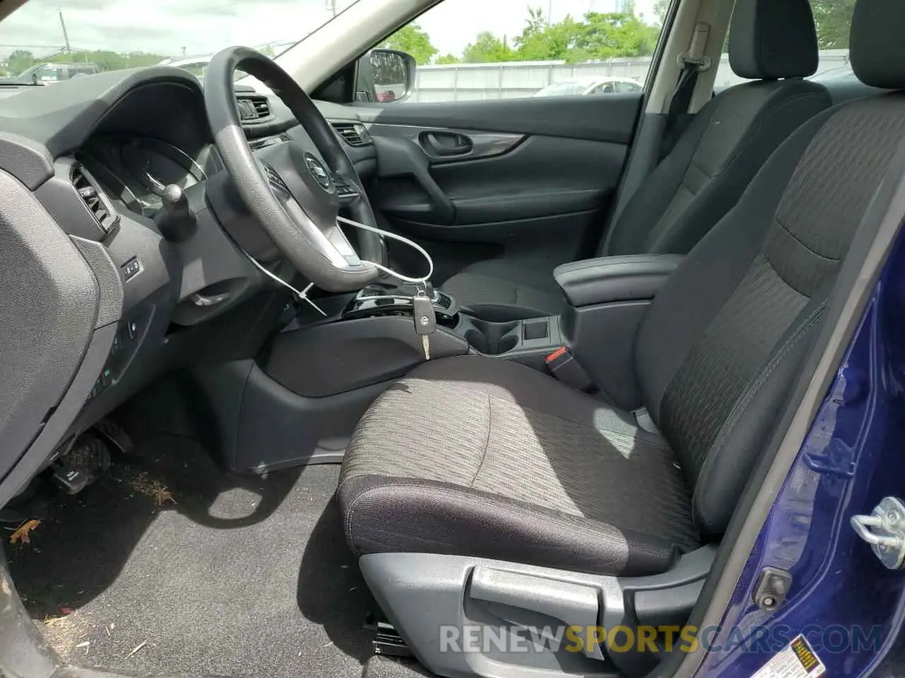 7 Photograph of a damaged car 5N1AT2MV4KC831267 NISSAN ROGUE 2019