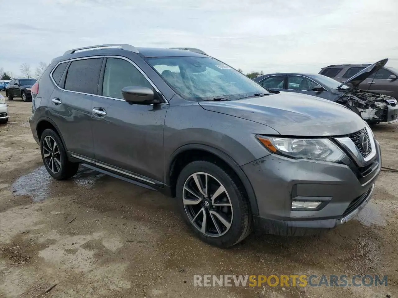 4 Photograph of a damaged car 5N1AT2MV5KC704740 NISSAN ROGUE 2019