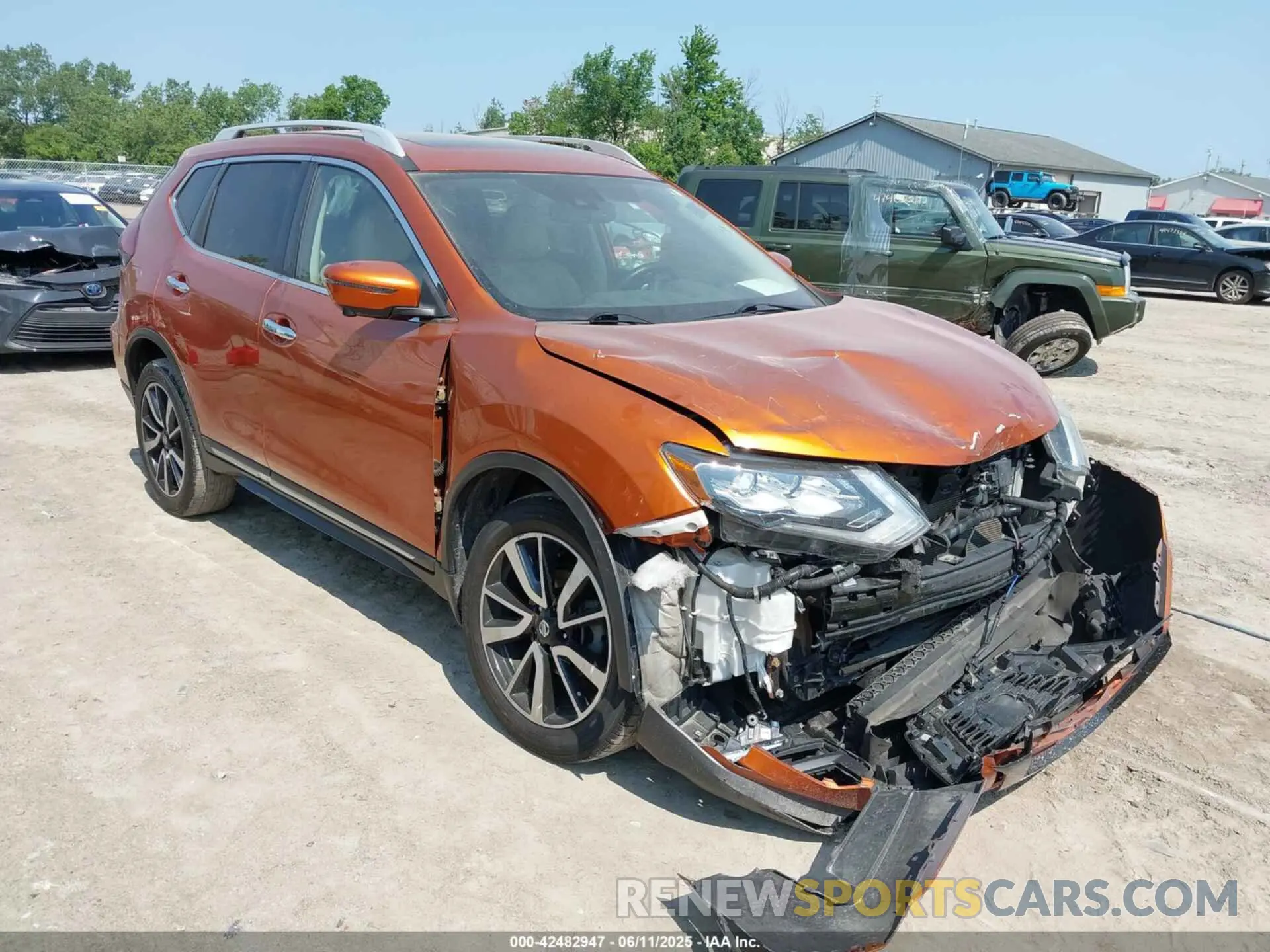 1 Photograph of a damaged car 5N1AT2MV5KC712143 NISSAN ROGUE 2019