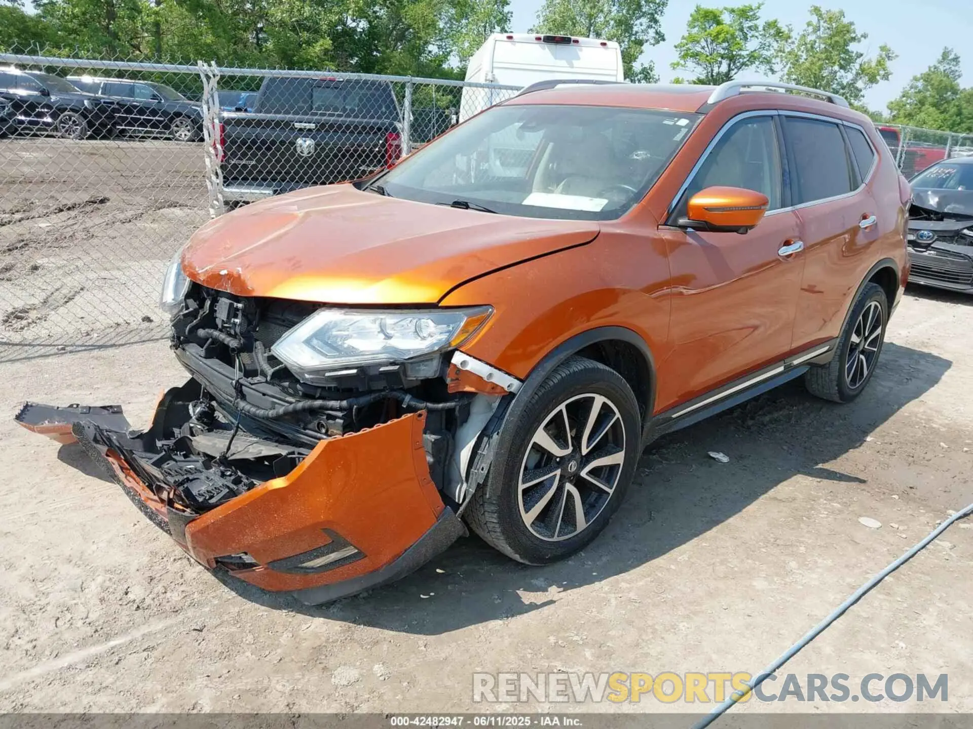 2 Photograph of a damaged car 5N1AT2MV5KC712143 NISSAN ROGUE 2019