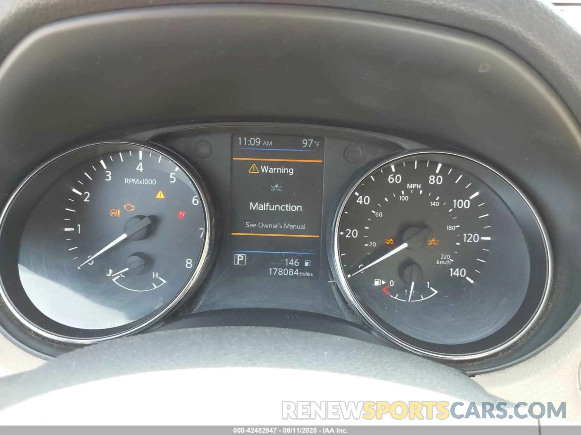 7 Photograph of a damaged car 5N1AT2MV5KC712143 NISSAN ROGUE 2019