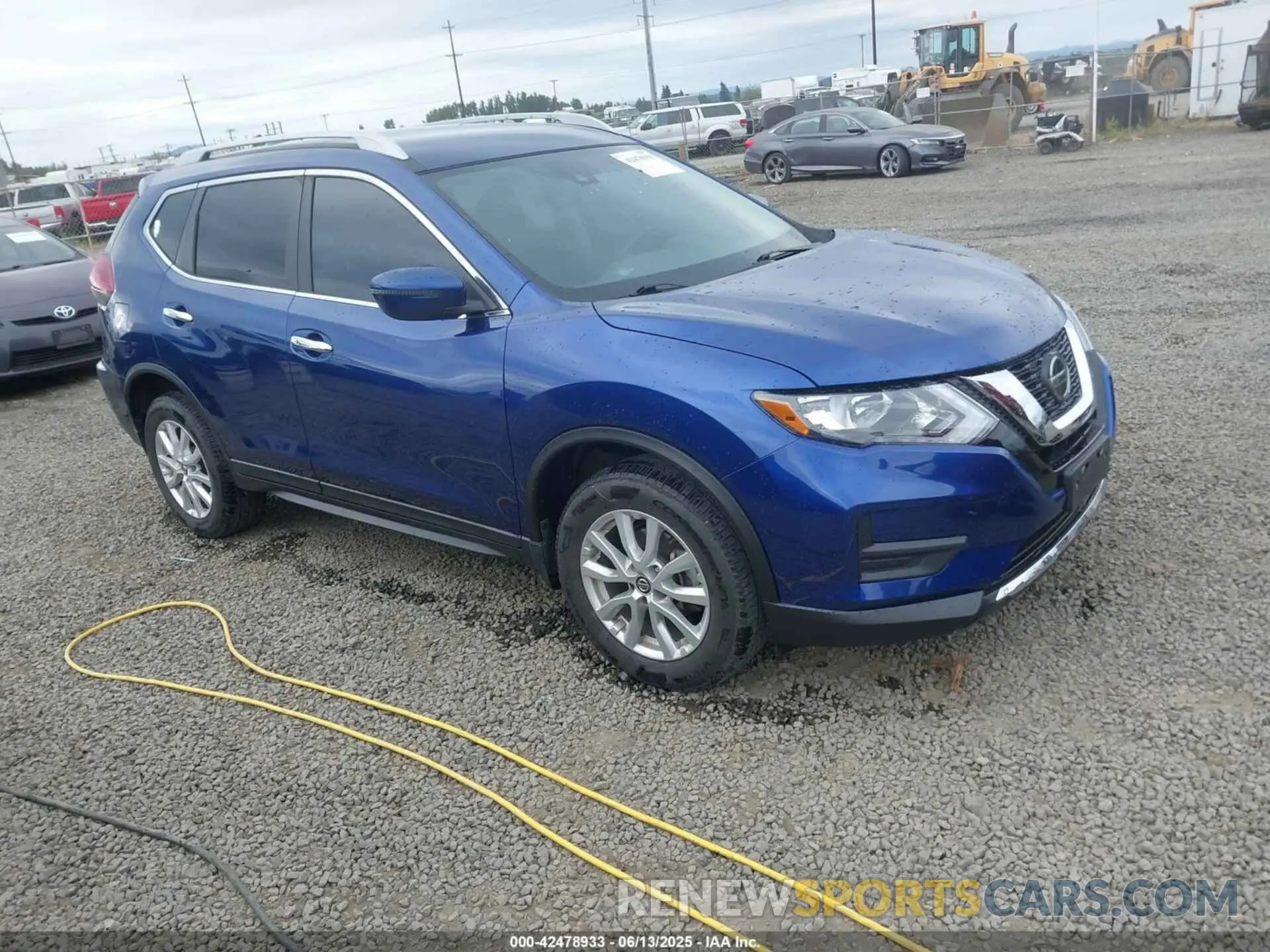 1 Photograph of a damaged car 5N1AT2MV5KC758717 NISSAN ROGUE 2019