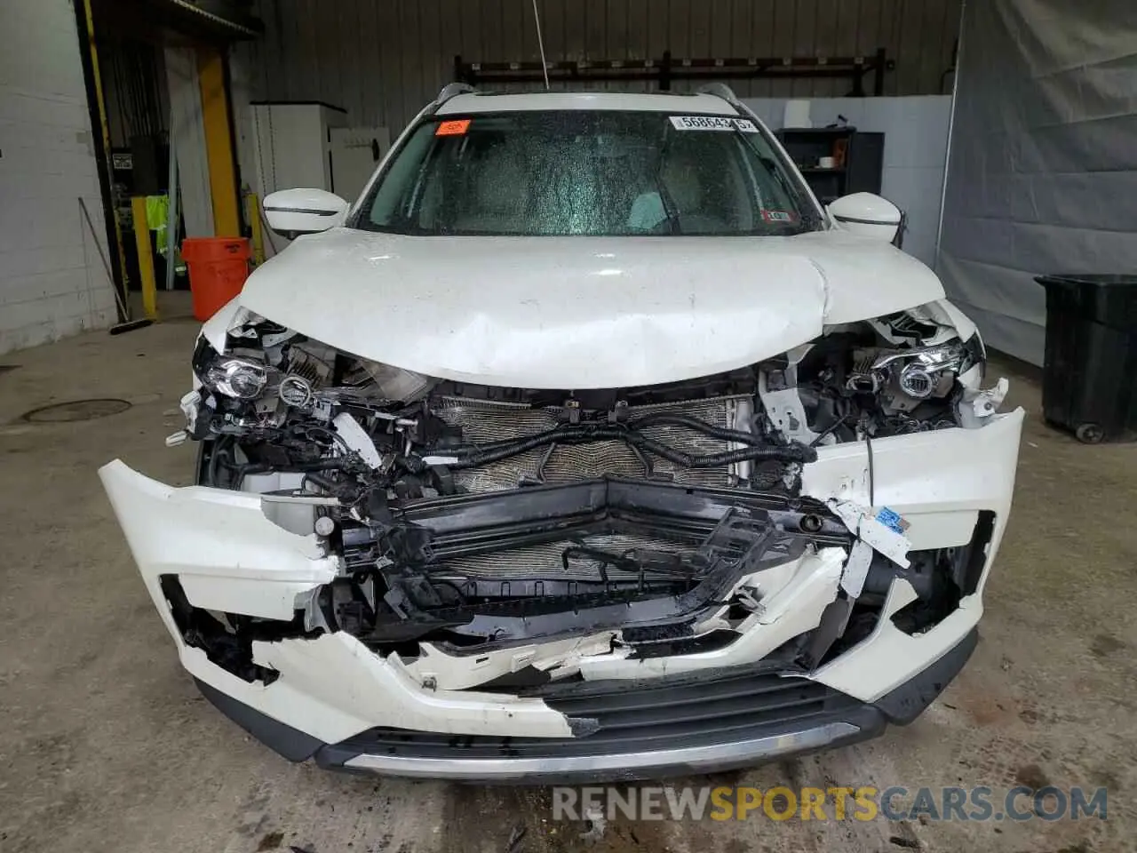 5 Photograph of a damaged car 5N1AT2MV5KC772844 NISSAN ROGUE 2019