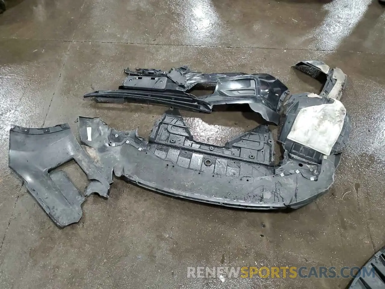 13 Photograph of a damaged car 5N1AT2MV5KC835344 NISSAN ROGUE 2019