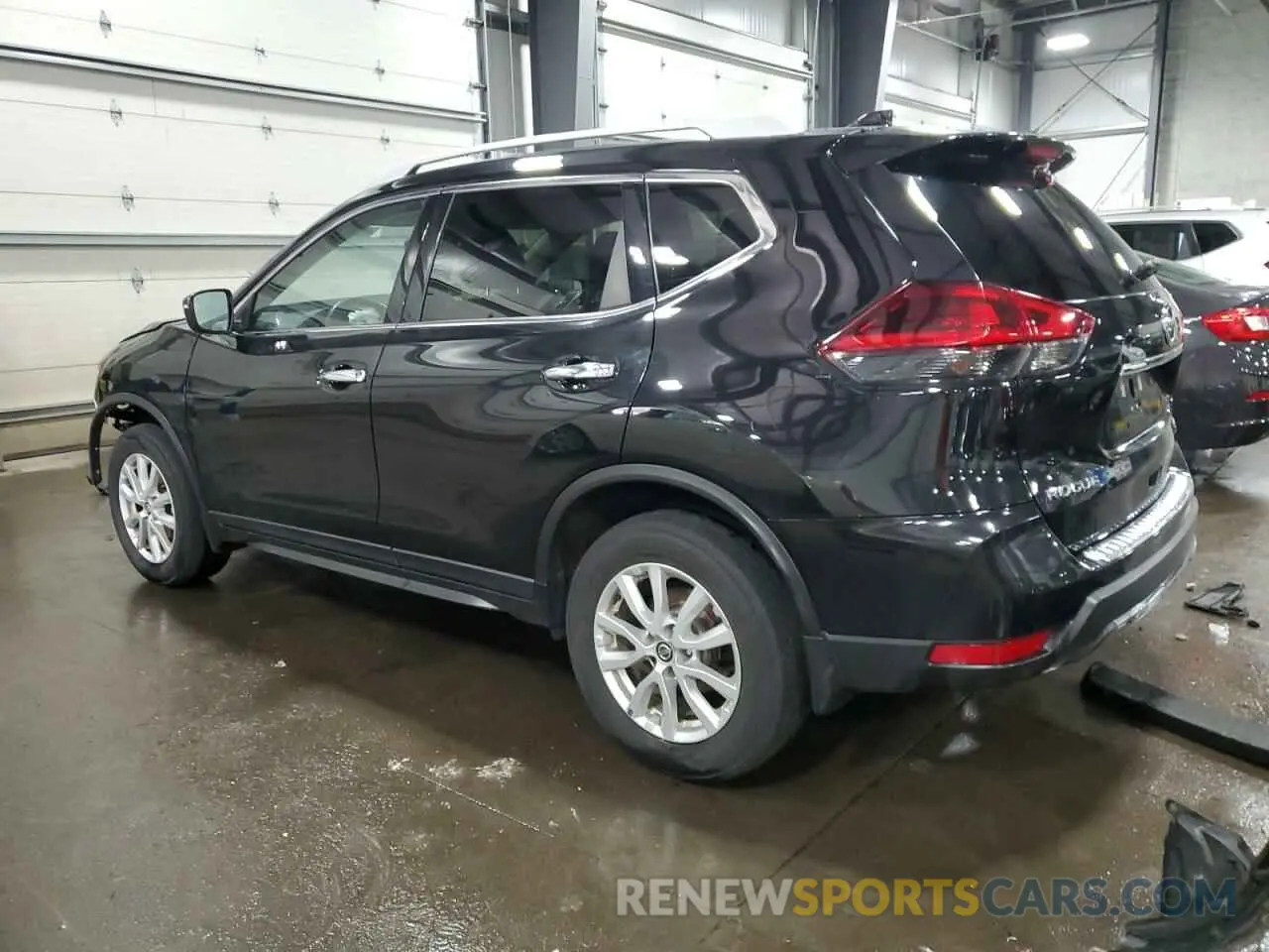 2 Photograph of a damaged car 5N1AT2MV5KC835344 NISSAN ROGUE 2019