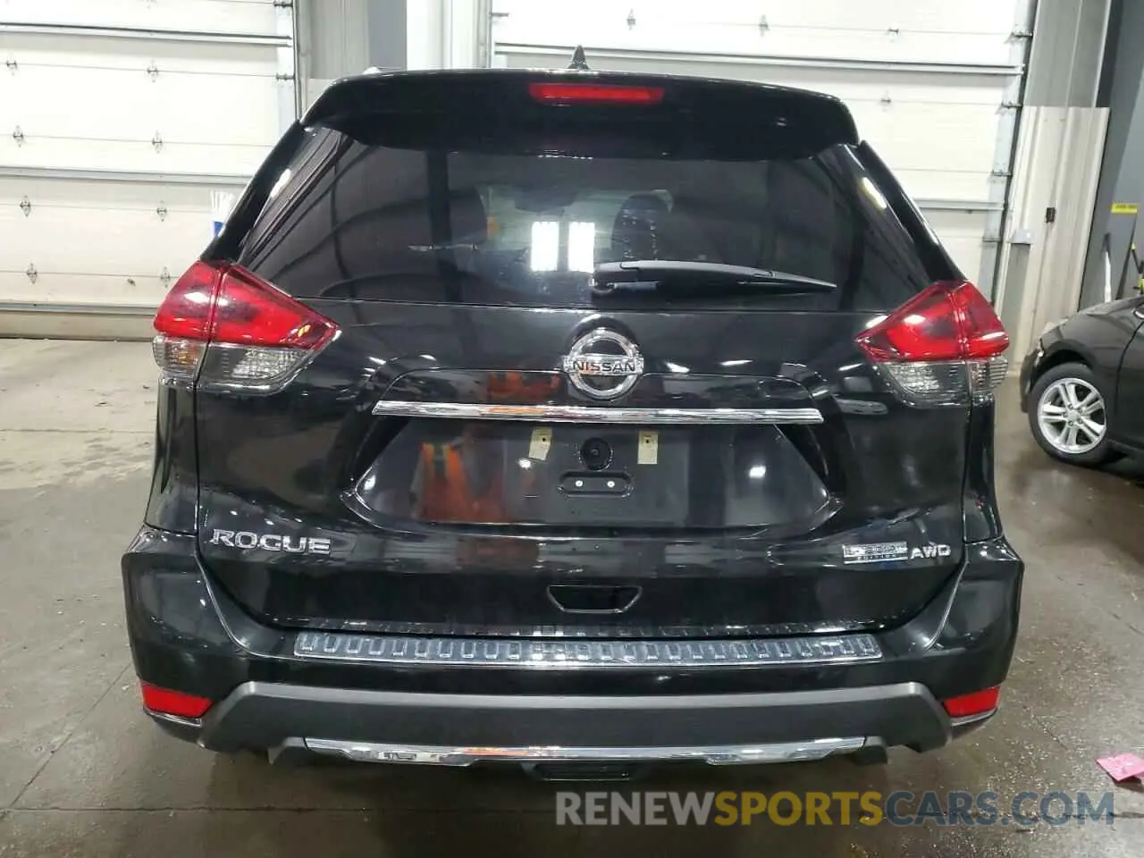 6 Photograph of a damaged car 5N1AT2MV5KC835344 NISSAN ROGUE 2019