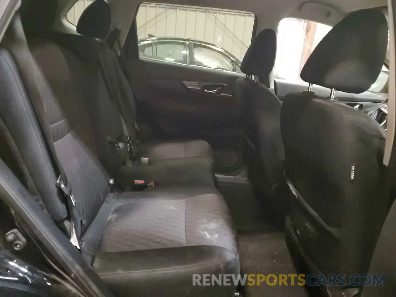 10 Photograph of a damaged car 5N1AT2MV6KC730151 NISSAN ROGUE 2019