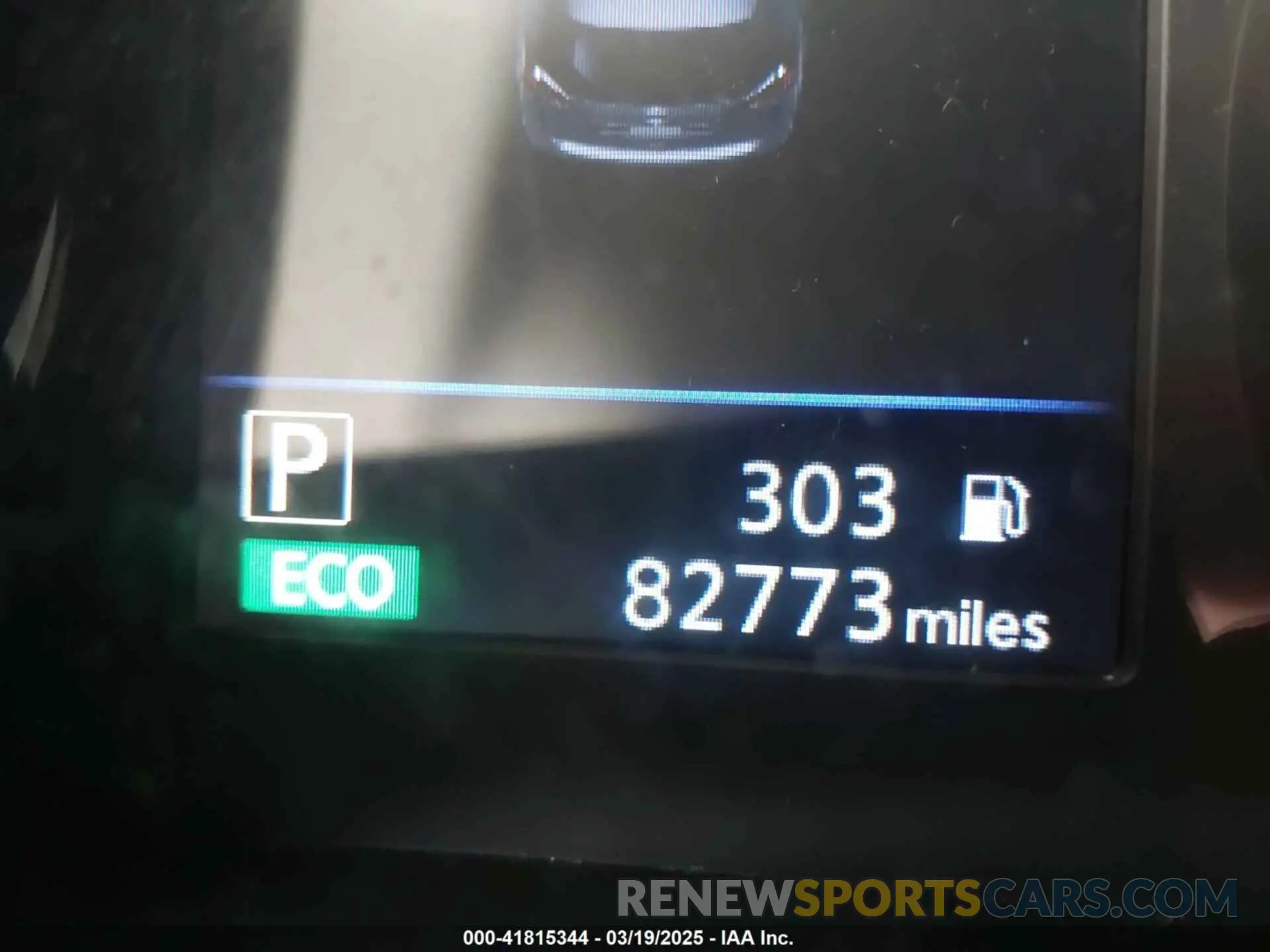 15 Photograph of a damaged car 5N1AT2MV6KC744650 NISSAN ROGUE 2019