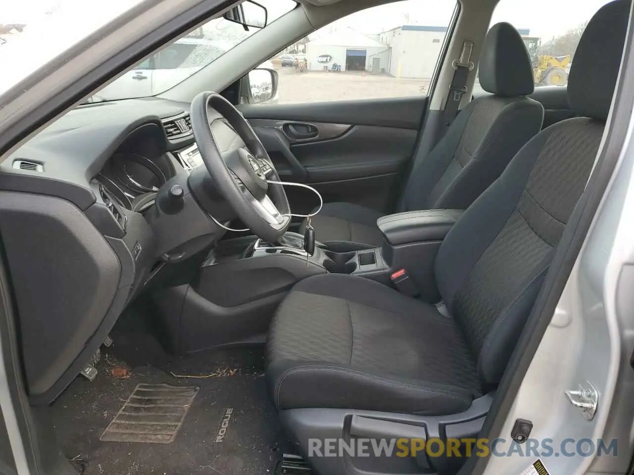 7 Photograph of a damaged car 5N1AT2MV6KC745927 NISSAN ROGUE 2019