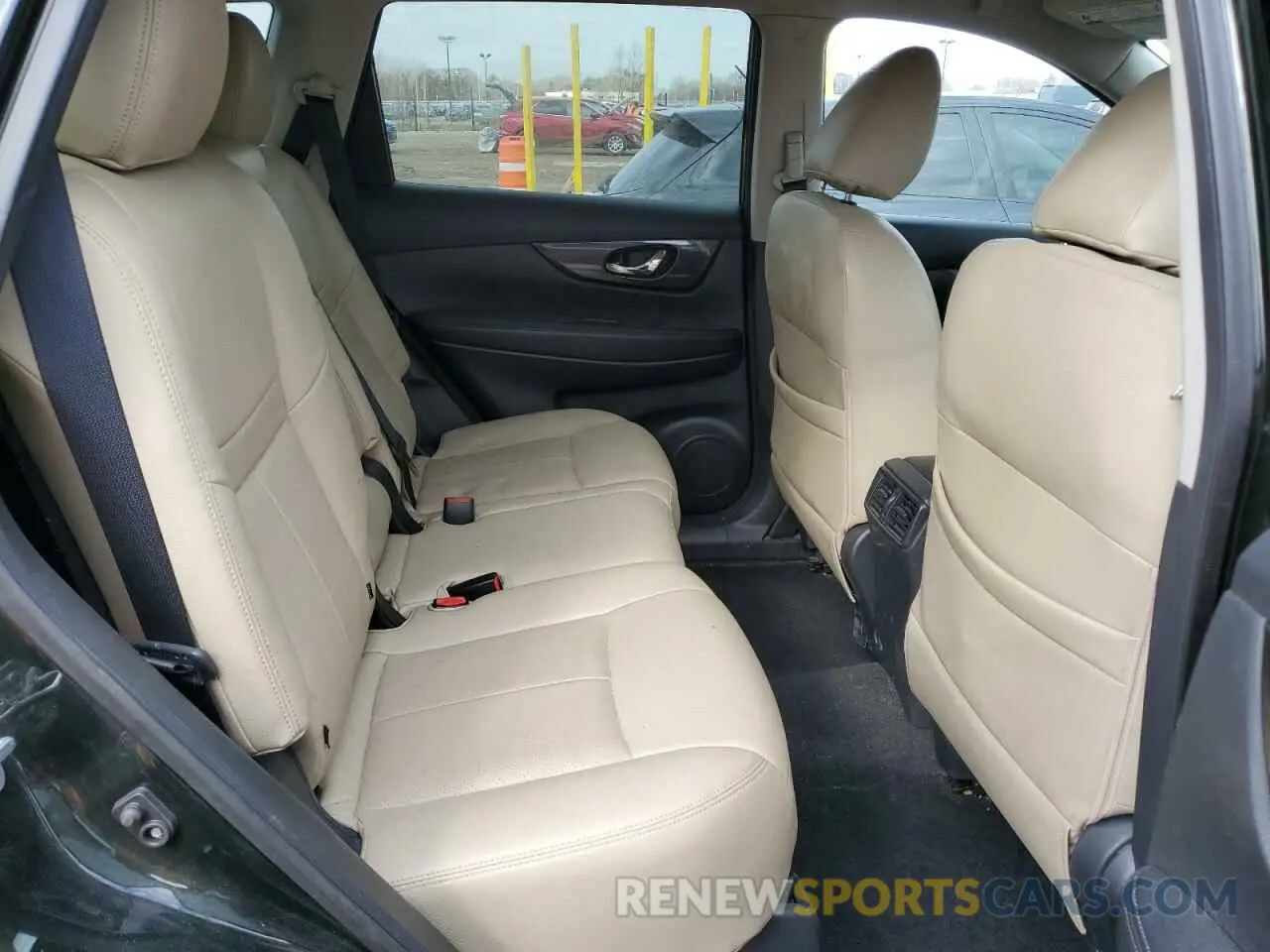 10 Photograph of a damaged car 5N1AT2MV6KC797056 NISSAN ROGUE 2019