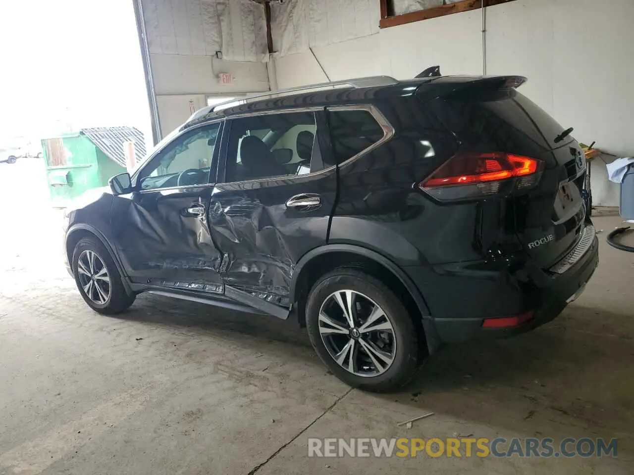 2 Photograph of a damaged car 5N1AT2MV6KC799423 NISSAN ROGUE 2019