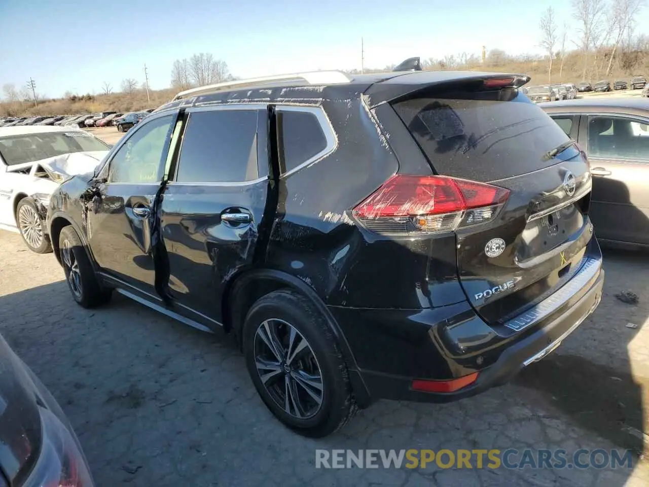 2 Photograph of a damaged car 5N1AT2MV6KC842626 NISSAN ROGUE 2019
