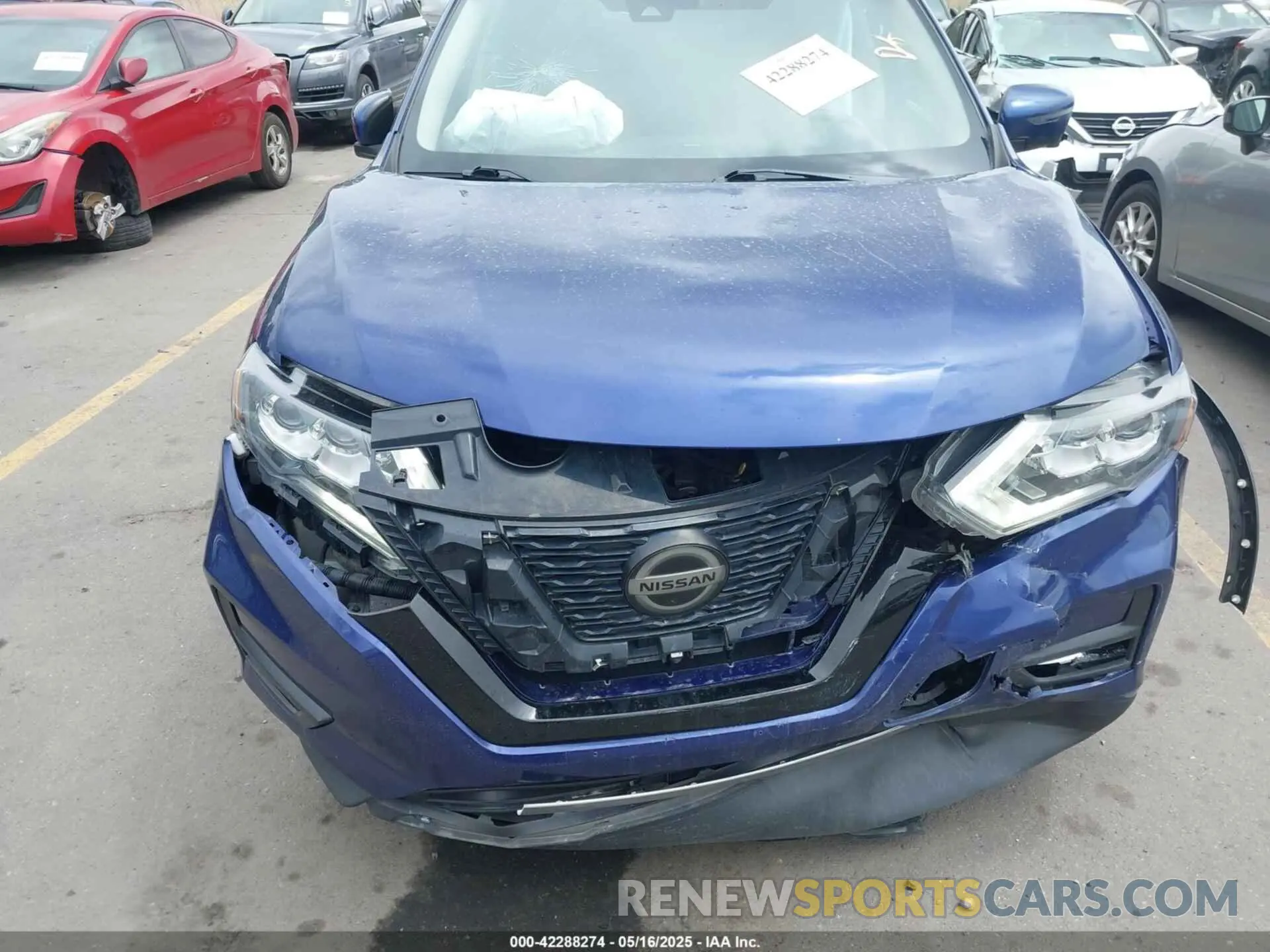 12 Photograph of a damaged car 5N1AT2MV7KC702519 NISSAN ROGUE 2019