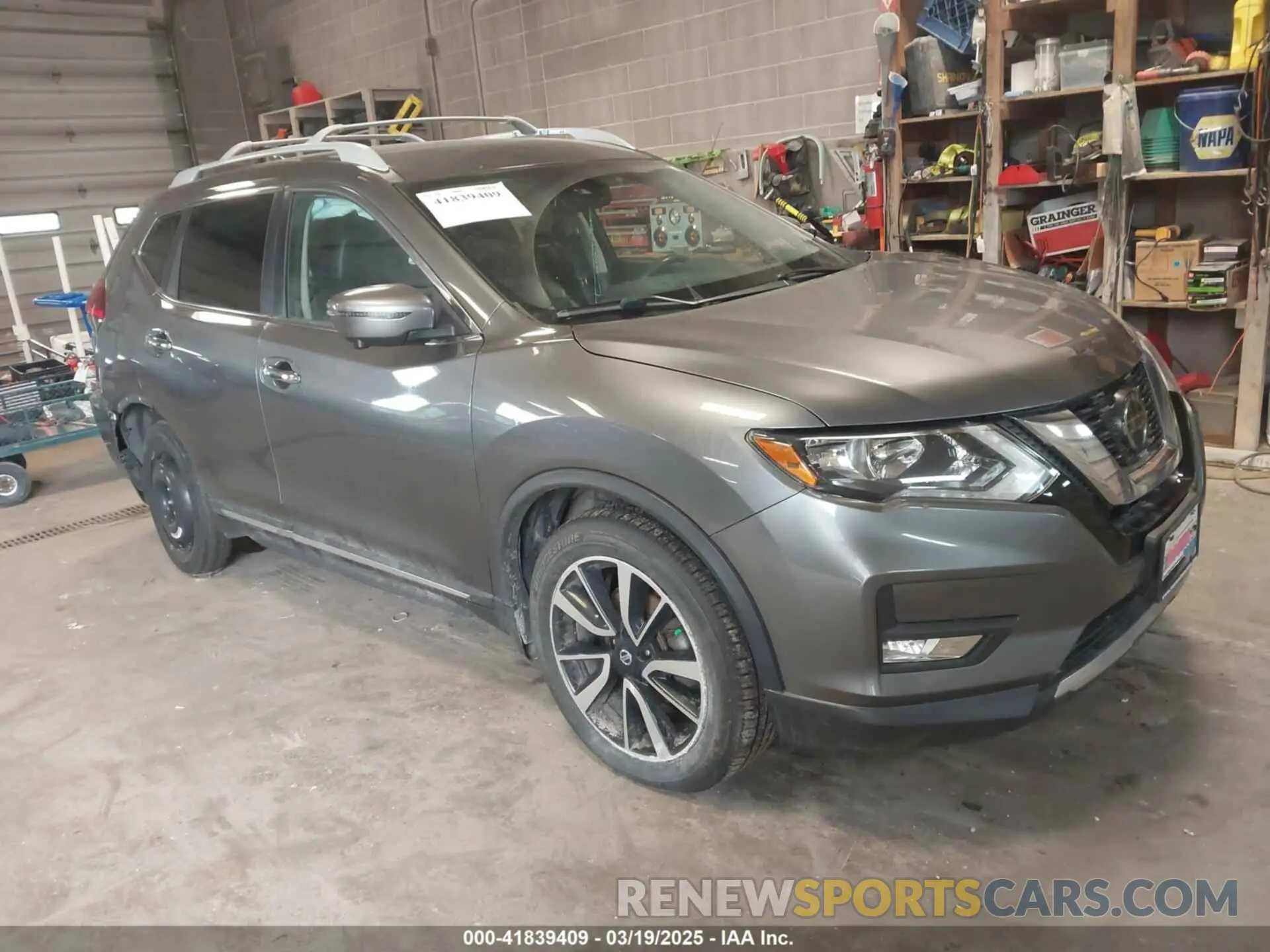 1 Photograph of a damaged car 5N1AT2MV7KC712936 NISSAN ROGUE 2019