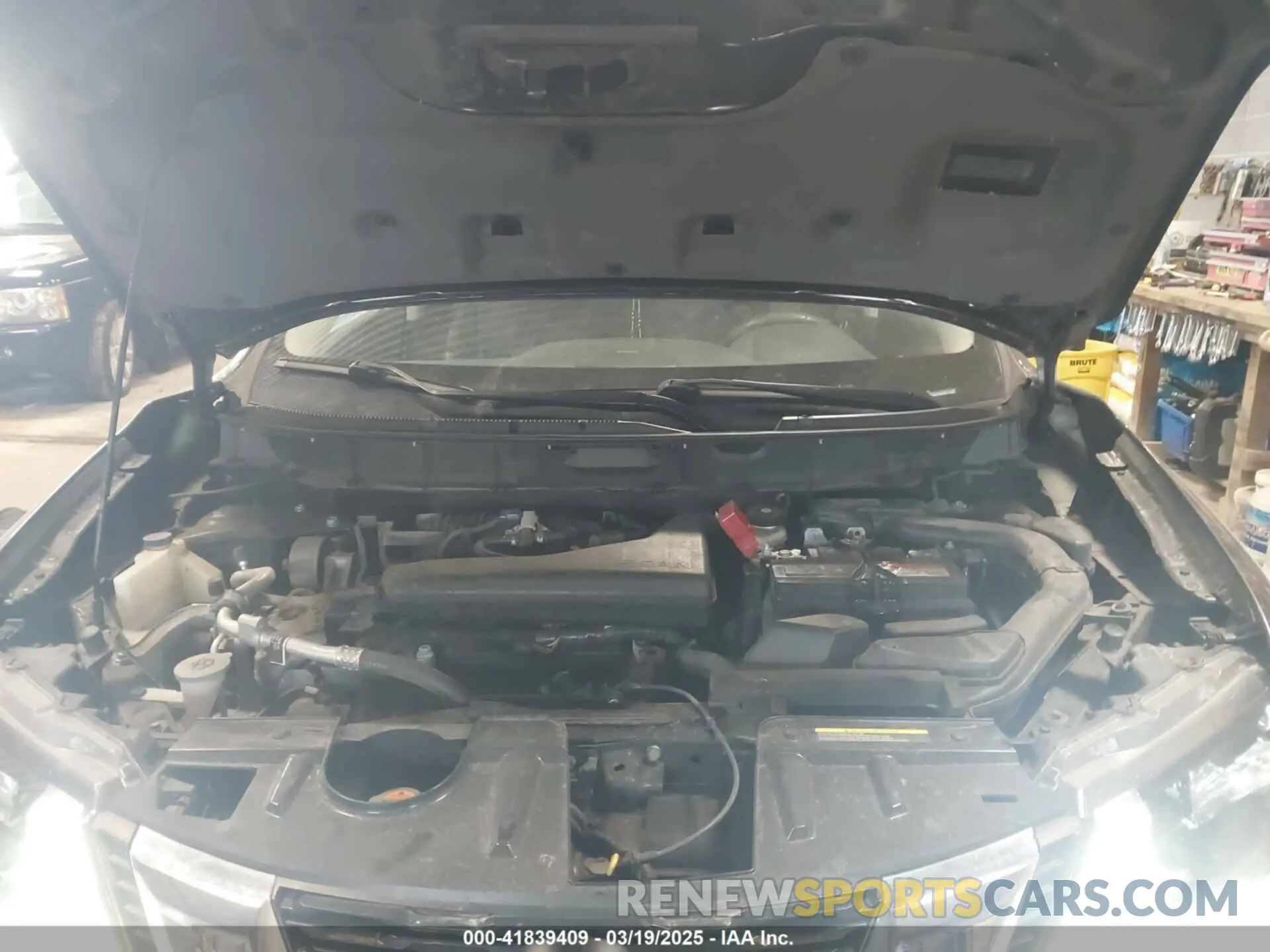 10 Photograph of a damaged car 5N1AT2MV7KC712936 NISSAN ROGUE 2019