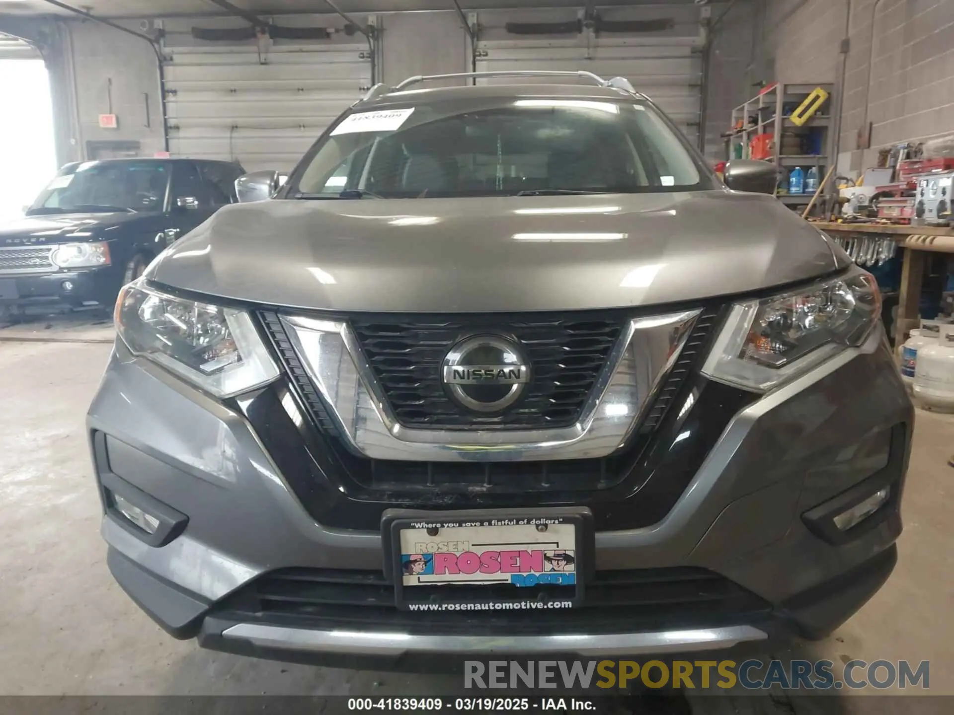 12 Photograph of a damaged car 5N1AT2MV7KC712936 NISSAN ROGUE 2019