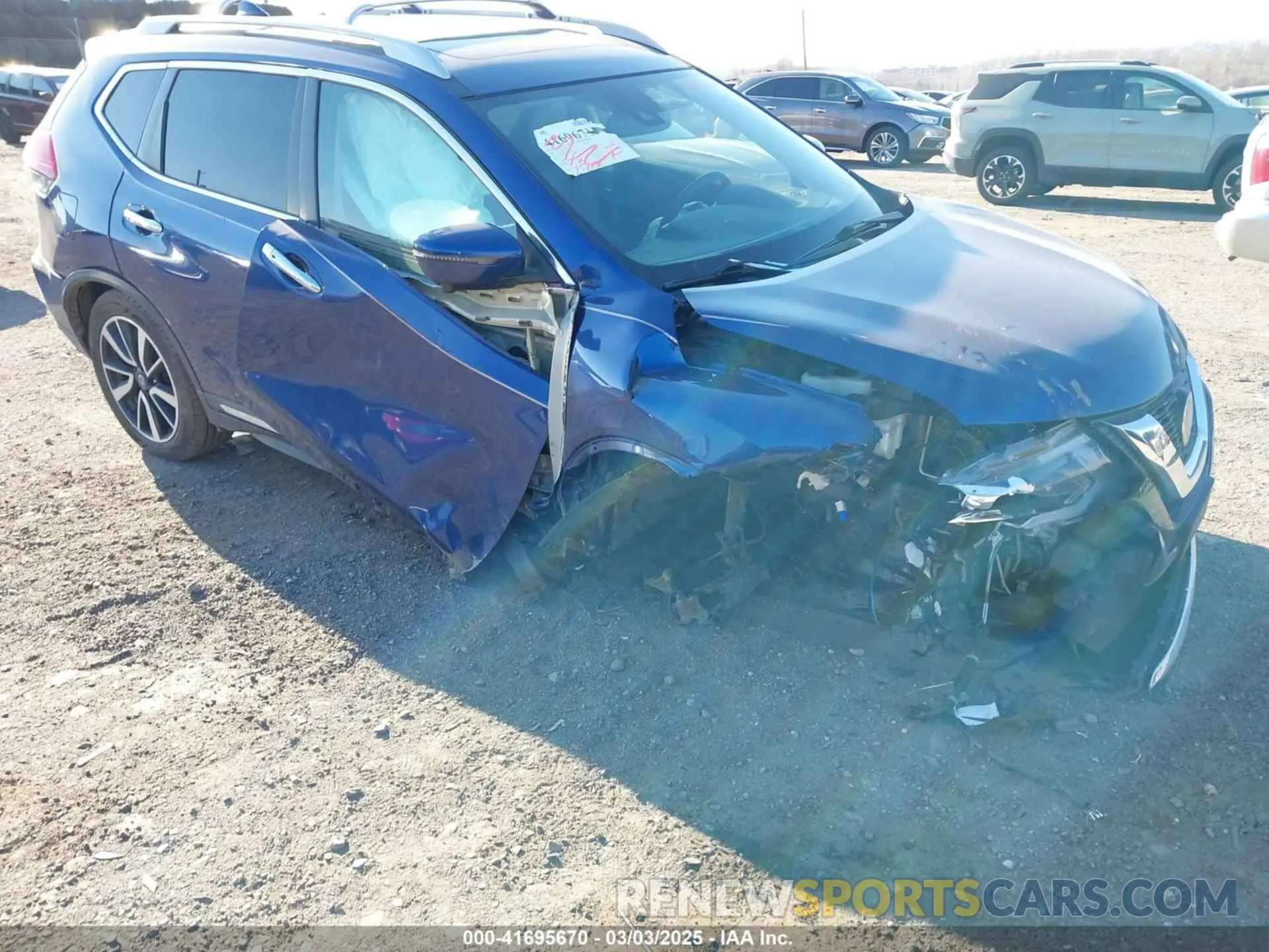 1 Photograph of a damaged car 5N1AT2MV7KC718316 NISSAN ROGUE 2019