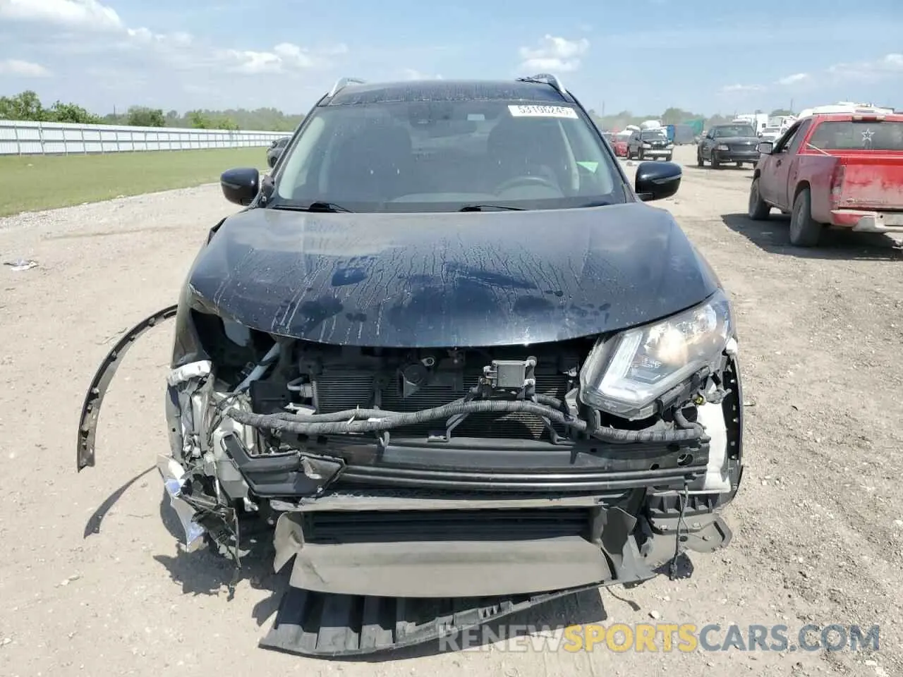 5 Photograph of a damaged car 5N1AT2MV7KC738114 NISSAN ROGUE 2019